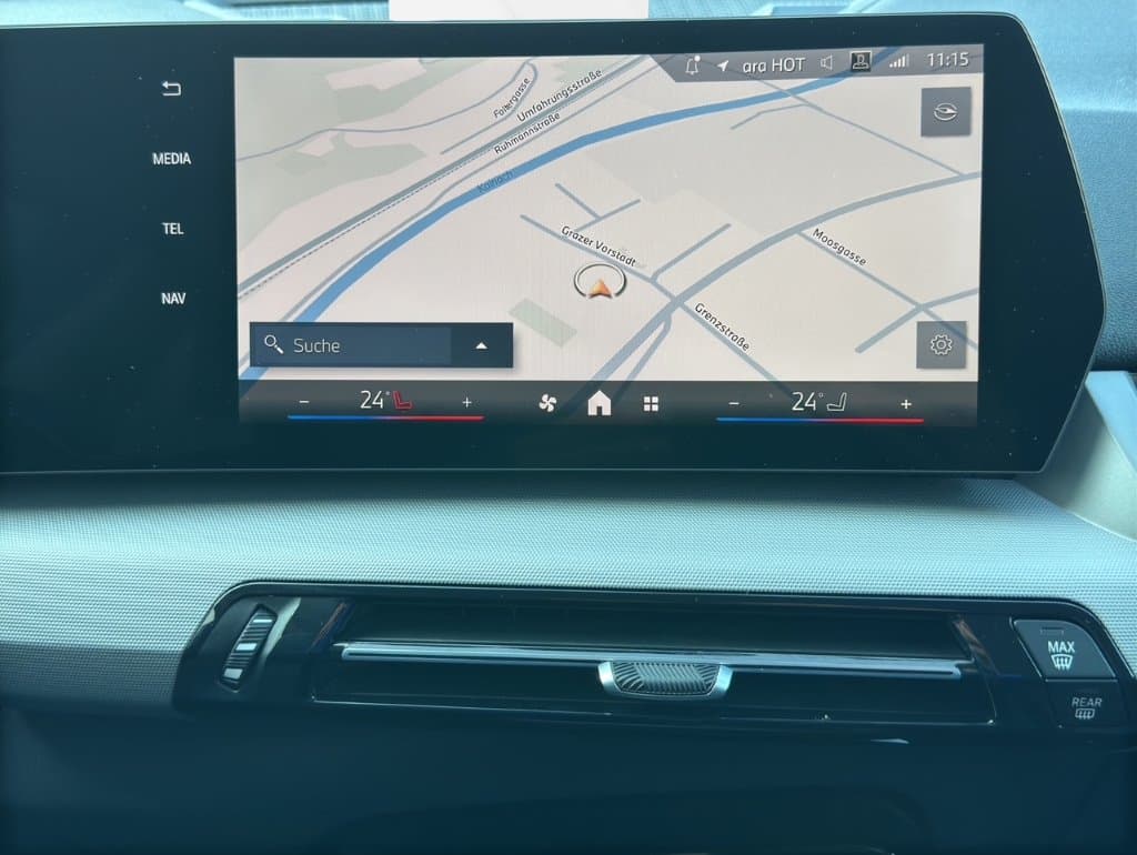 BMW X1 xDrive20d - Thumbnail 25