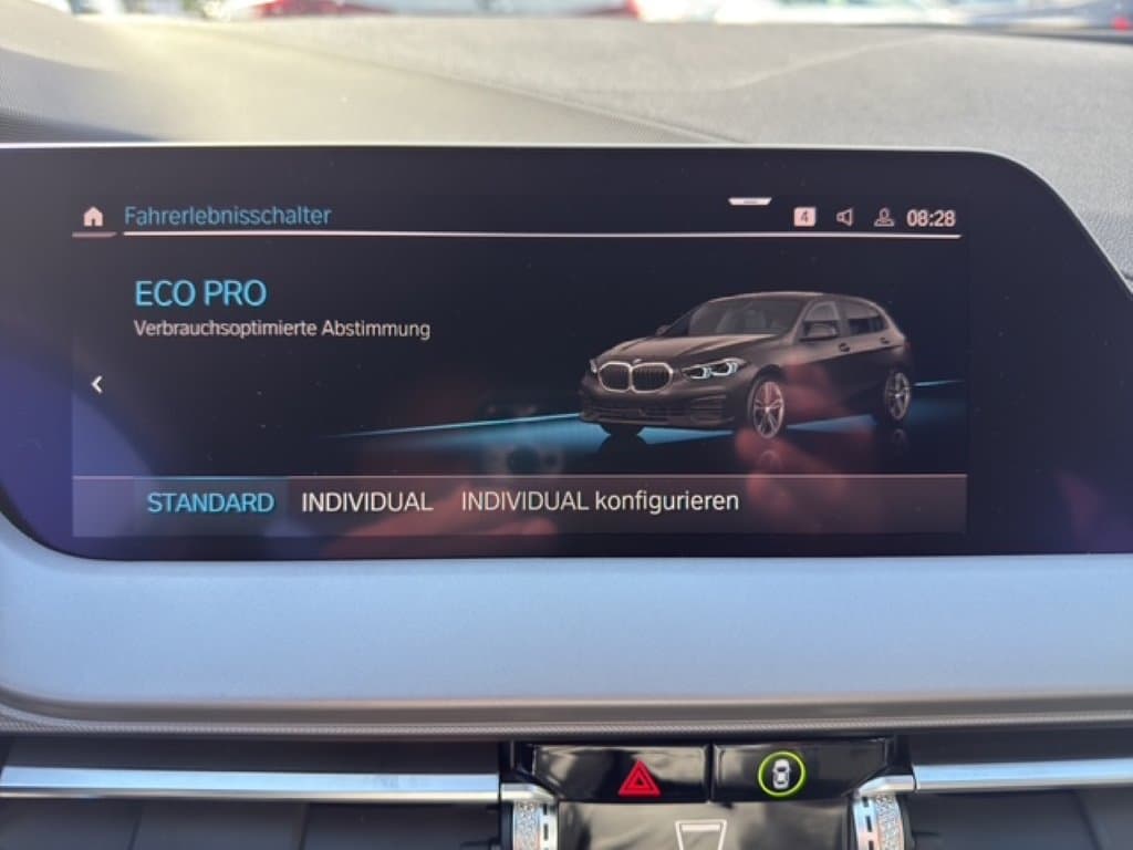 BMW 116d - Thumbnail 25