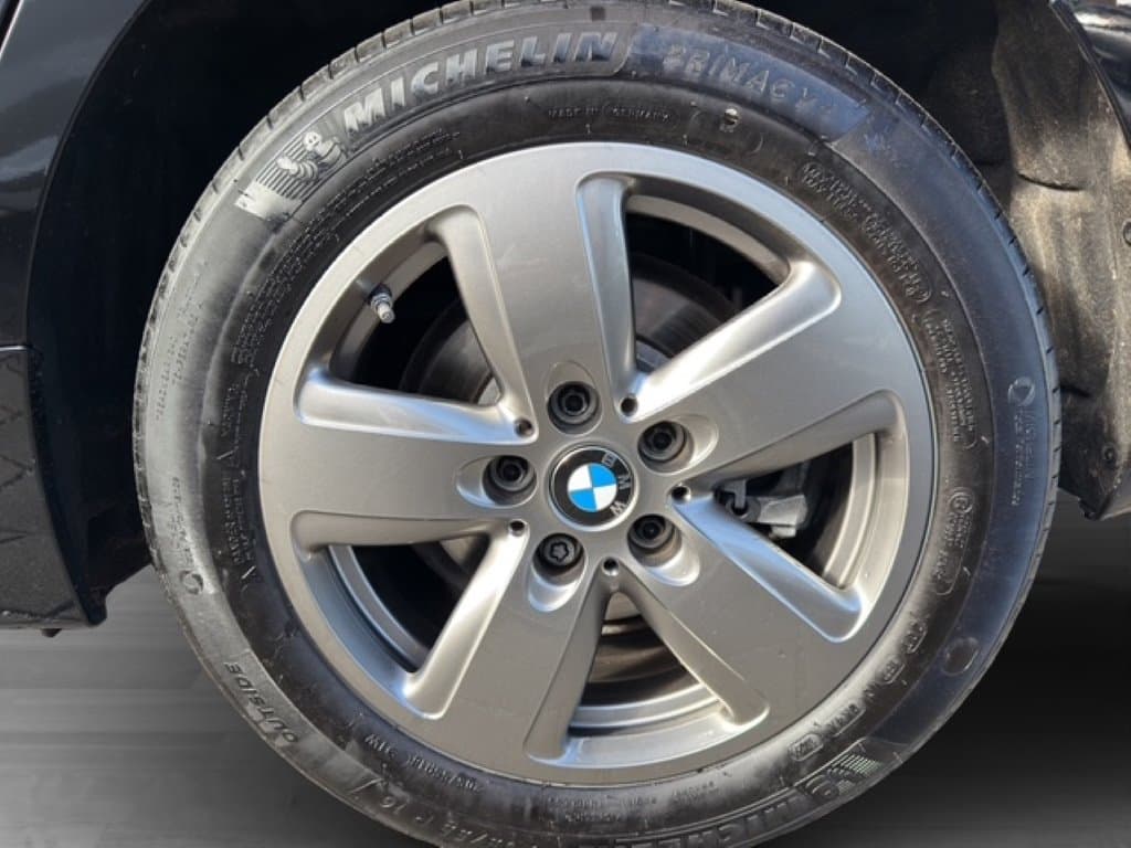 BMW 116d - Thumbnail 32