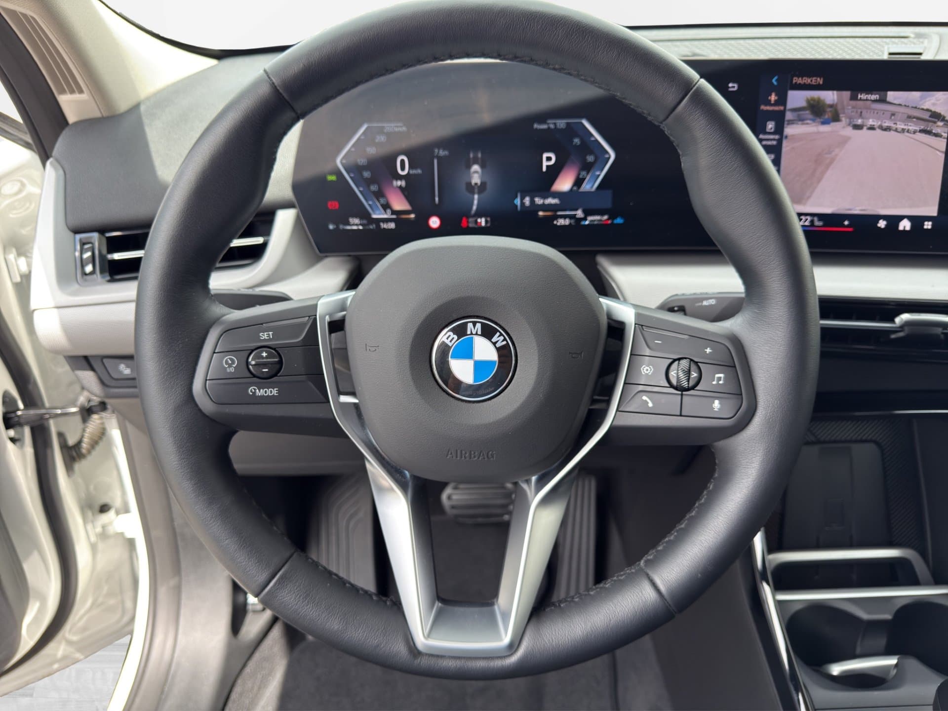 BMW X2 sDrive18d - Thumbnail 16