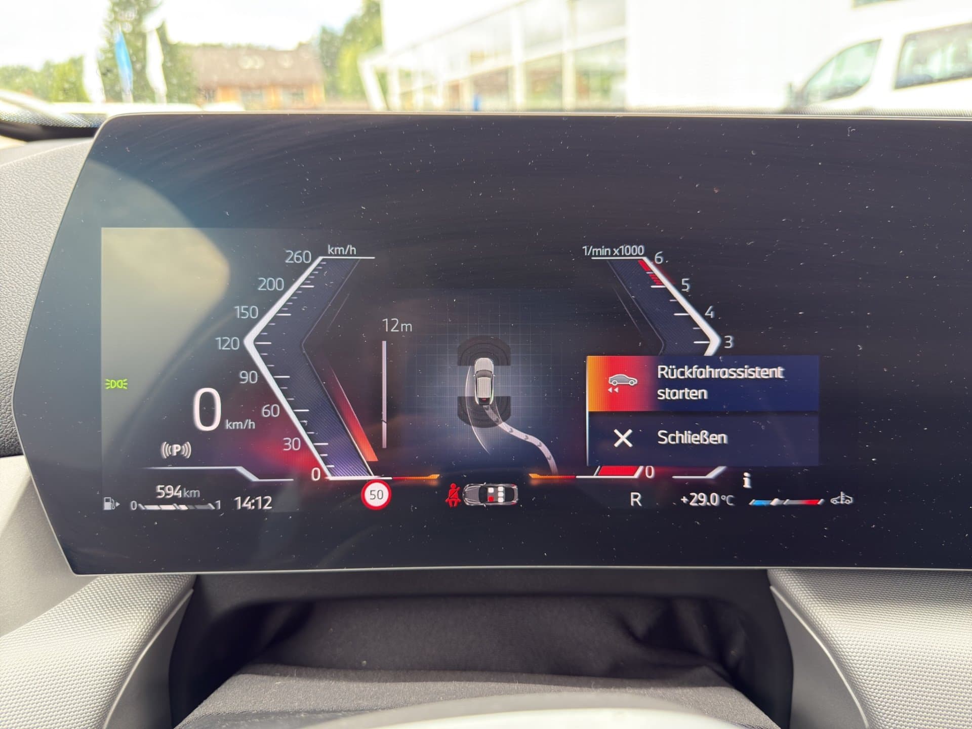 BMW X2 sDrive18d - Thumbnail 18