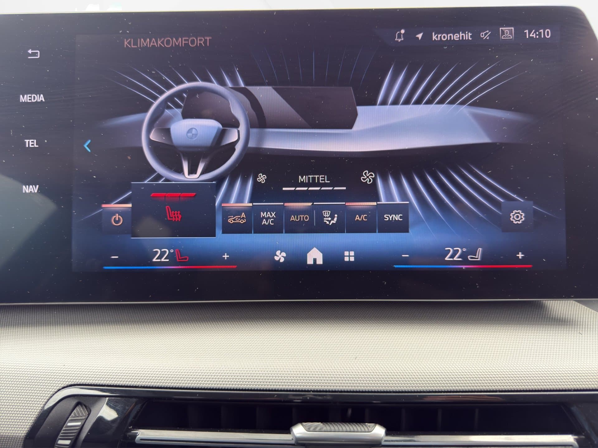 BMW X2 sDrive18d - Thumbnail 21