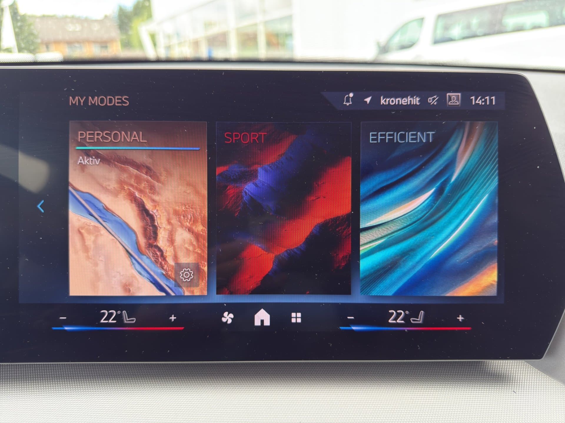 BMW X2 sDrive18d - Thumbnail 23