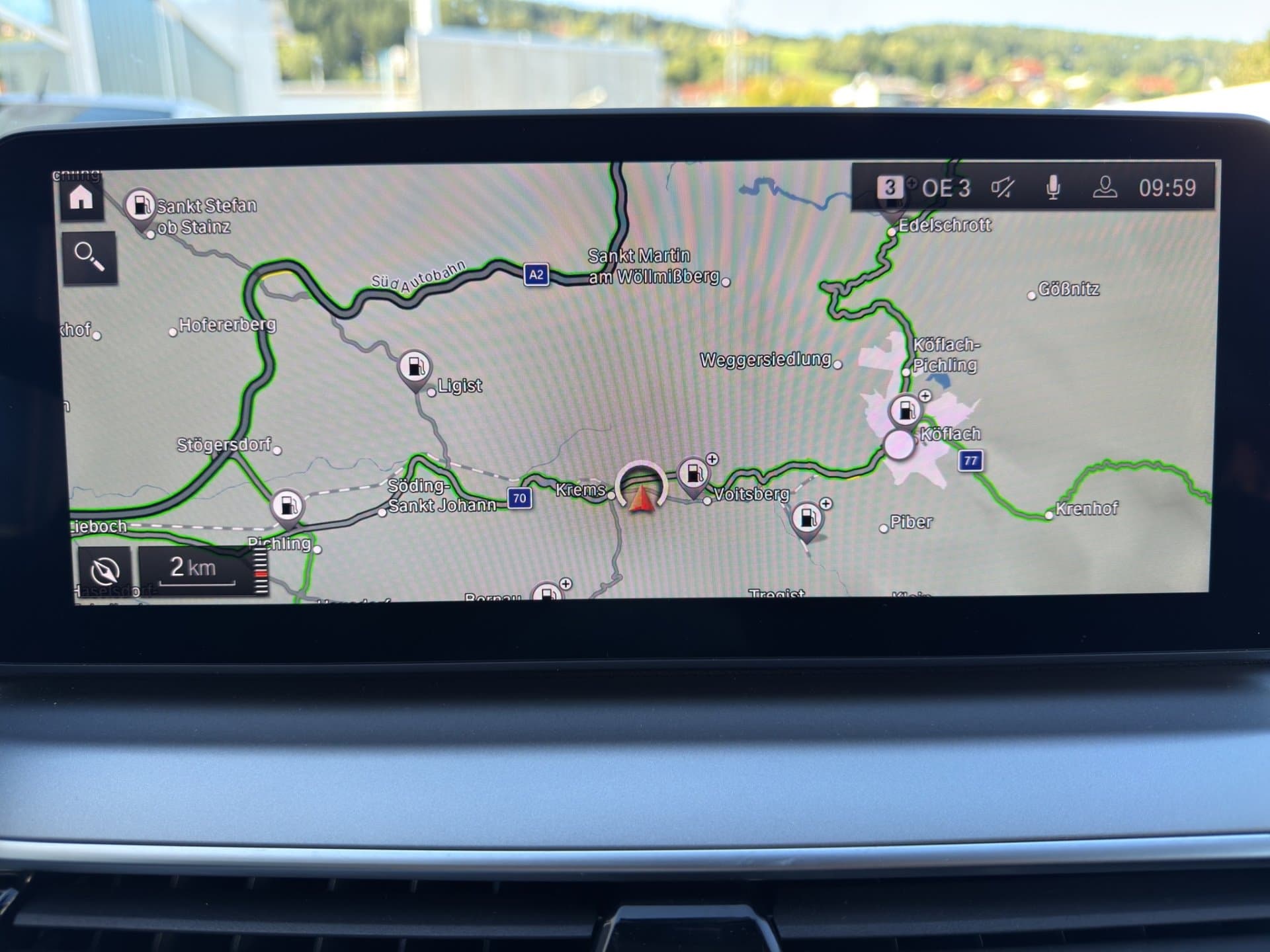 BMW 520d xDrive - Thumbnail 24