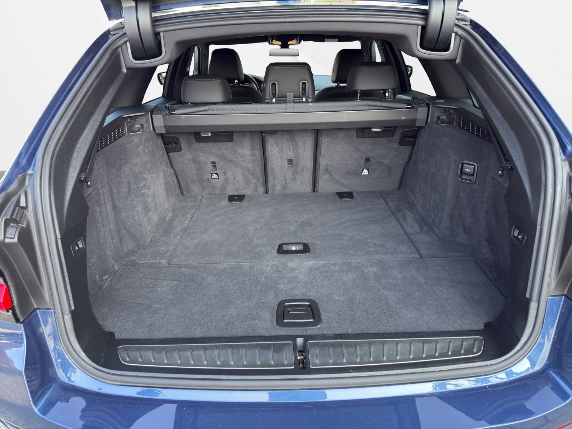 BMW 530d xDrive - Thumbnail 15