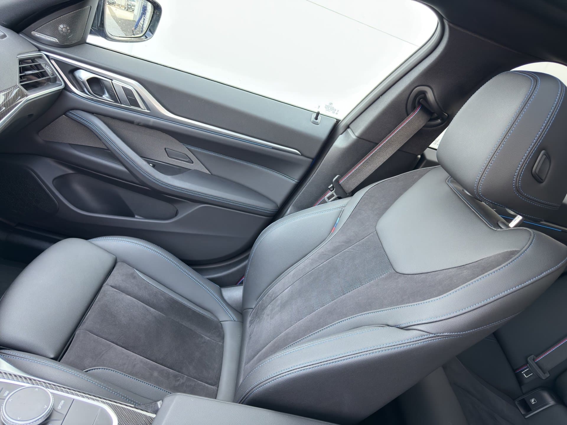 BMW i4 Gran Coupe xDrive - Thumbnail 13