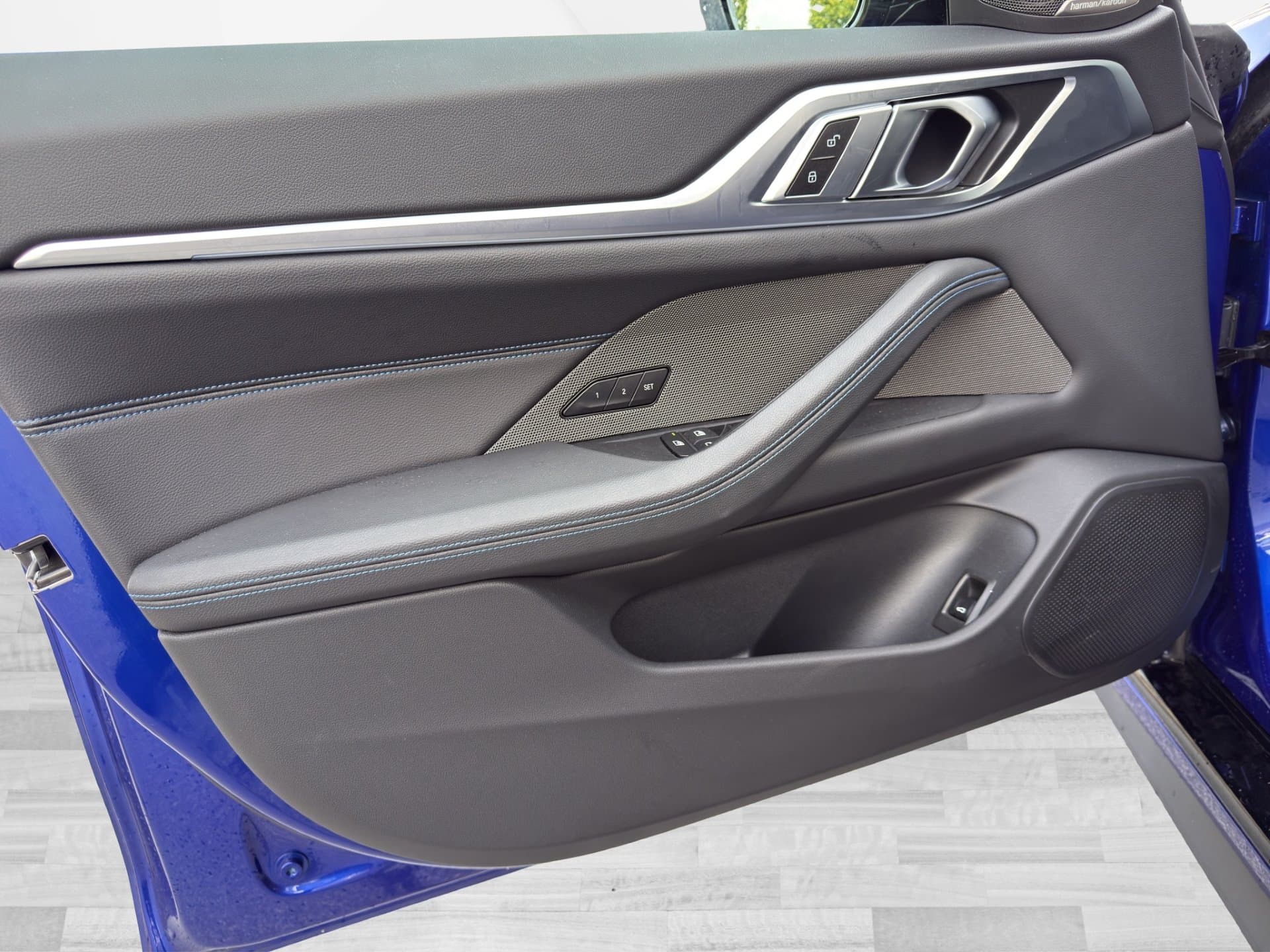 BMW i4 Gran Coupe xDrive - Thumbnail 16