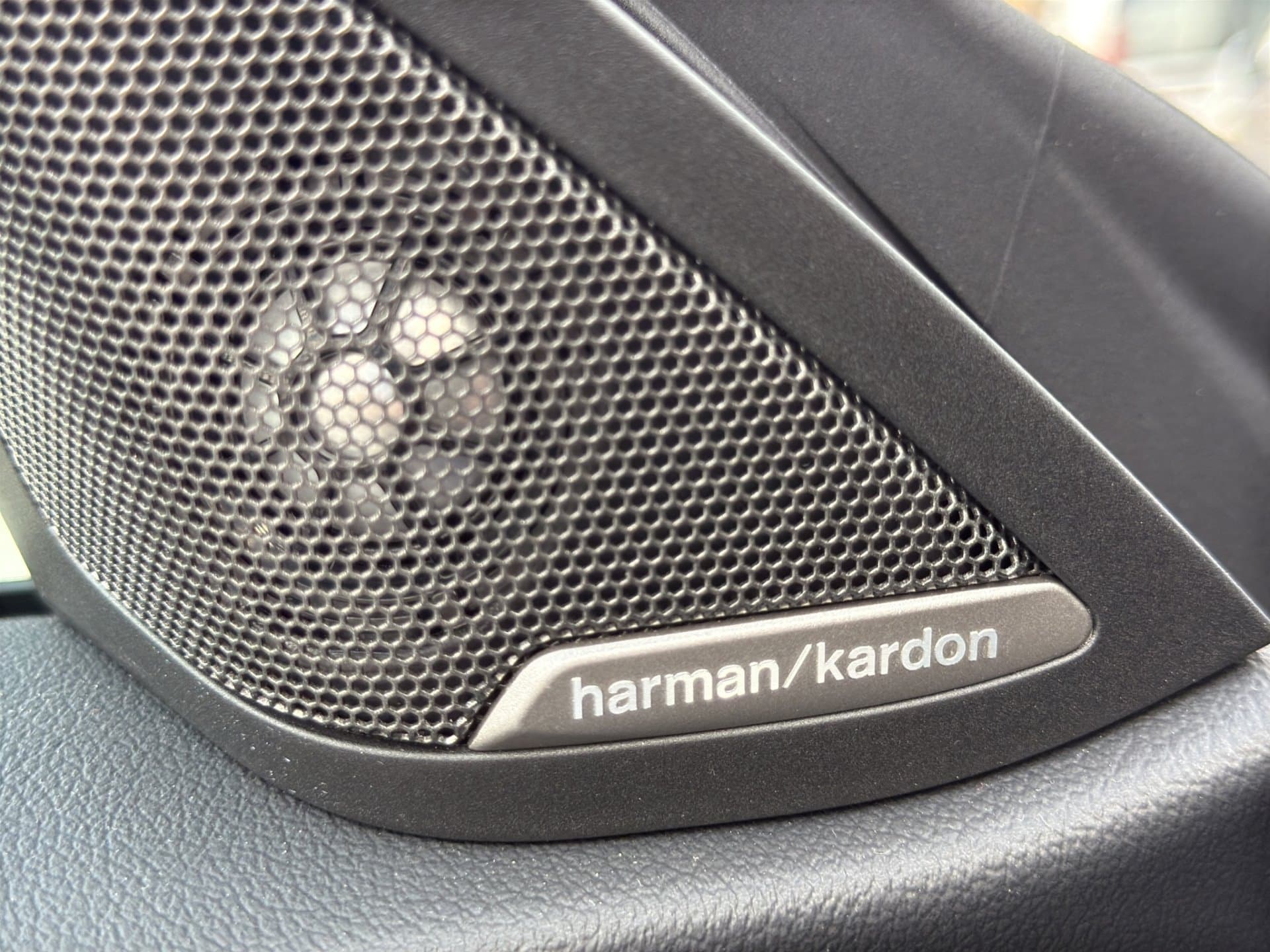 BMW i4 Gran Coupe xDrive - Thumbnail 24