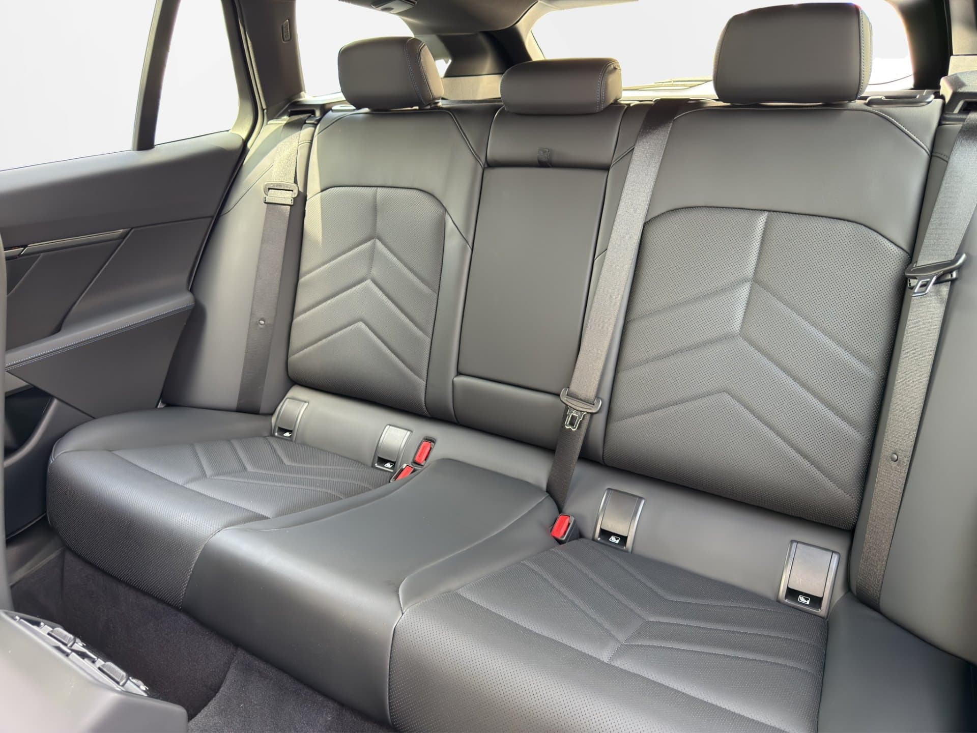 BMW 530e xDrive - Thumbnail 12