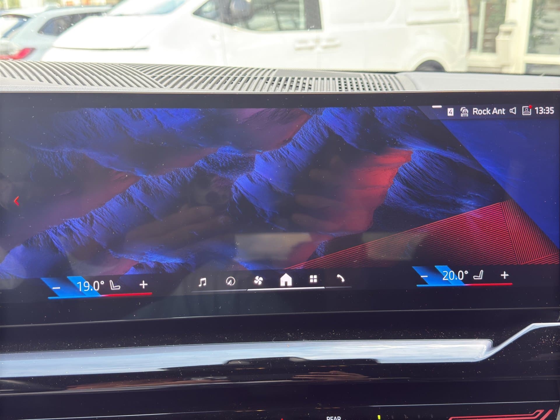 BMW 530e xDrive - Thumbnail 33