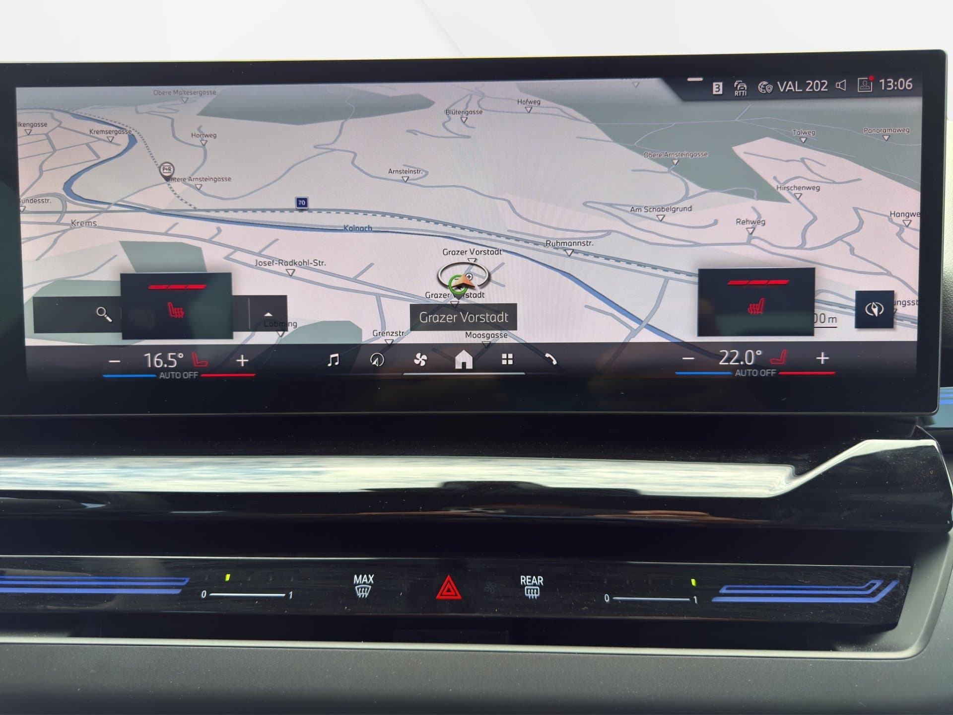 BMW 530e - Thumbnail 22