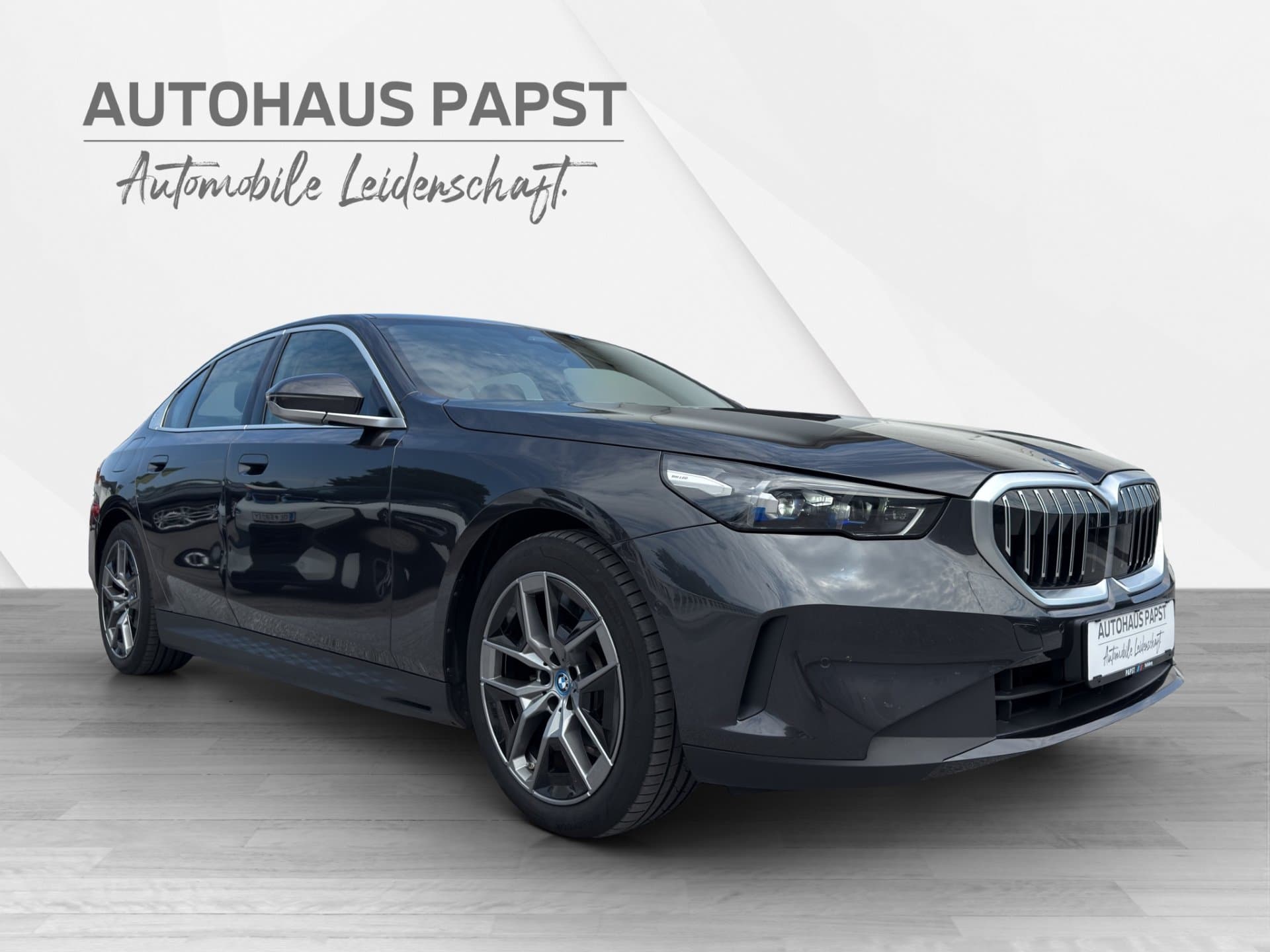BMW 530e - Thumbnail 7