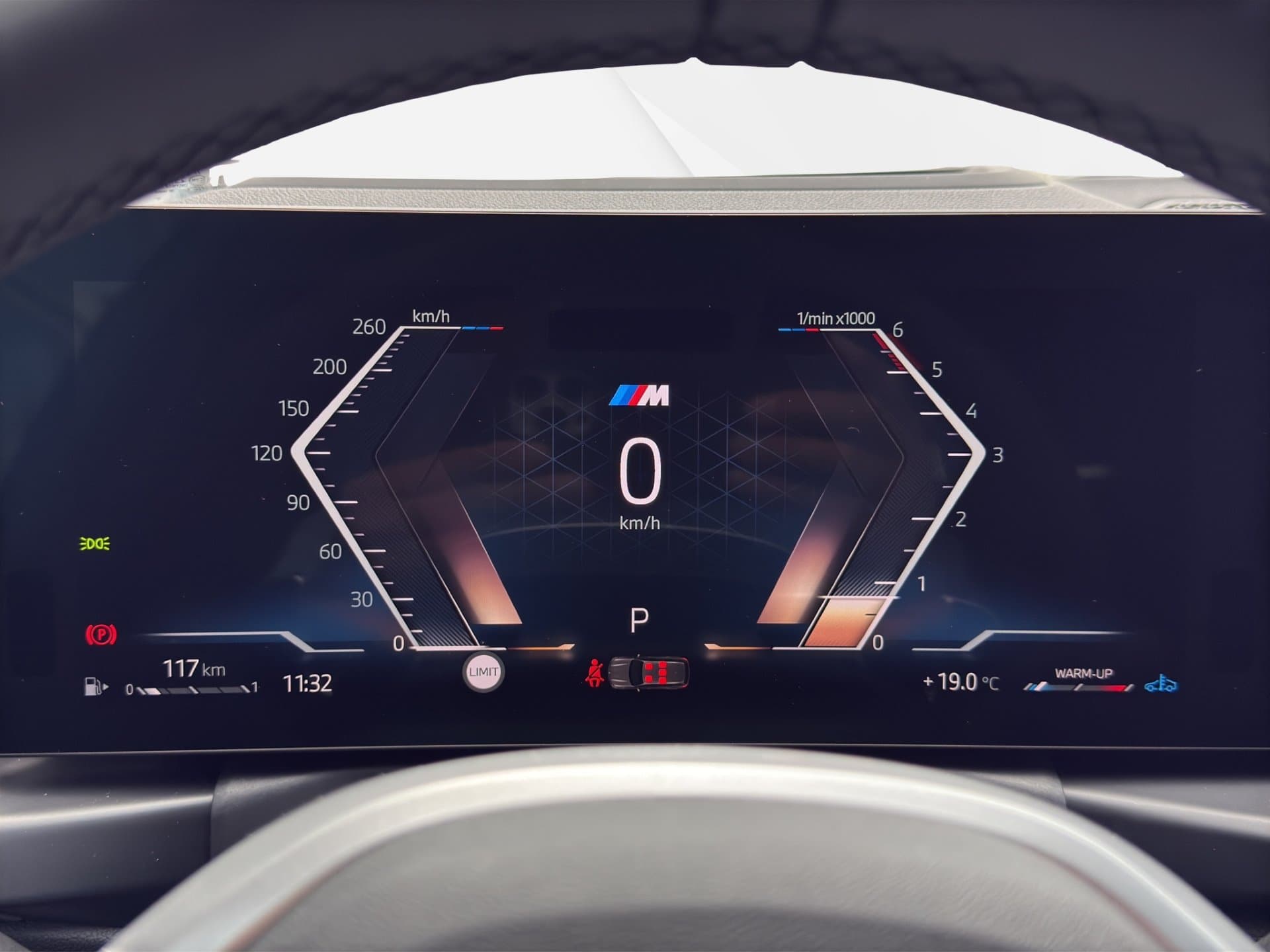 BMW 318d - Thumbnail 18