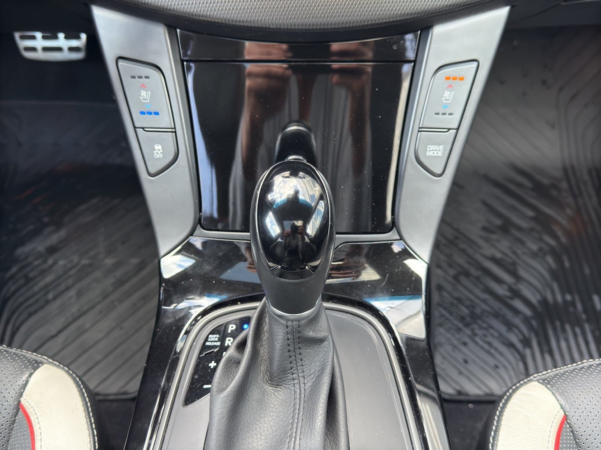 Hyundai i40 1,6 CRDi Level 6 DCT - Thumbnail 20