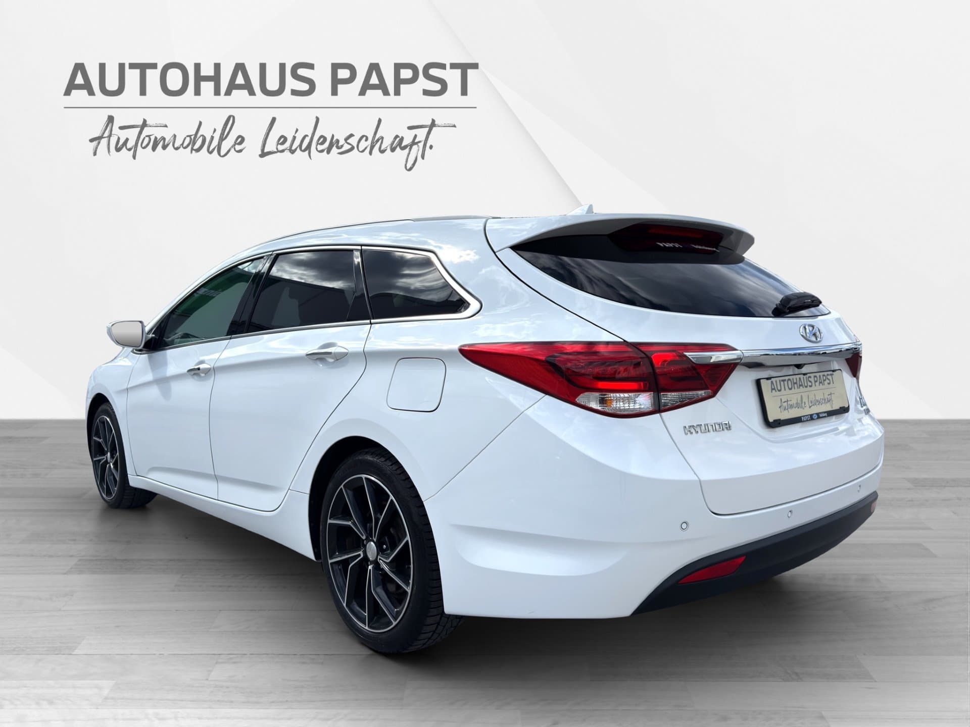 Hyundai i40 1,6 CRDi Level 6 DCT - Thumbnail 3