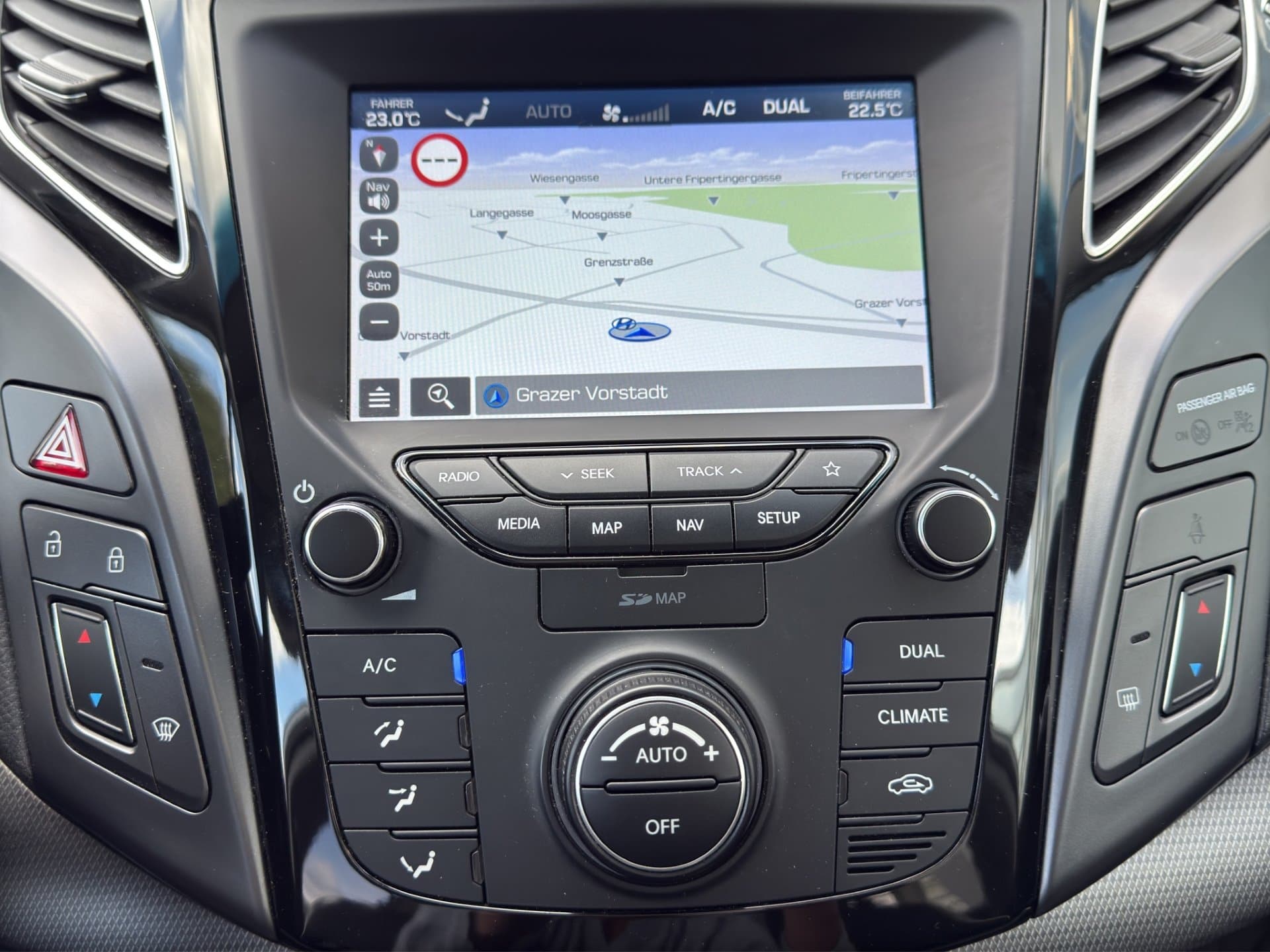 Hyundai i40 1,6 CRDi Level 6 DCT - Thumbnail 28