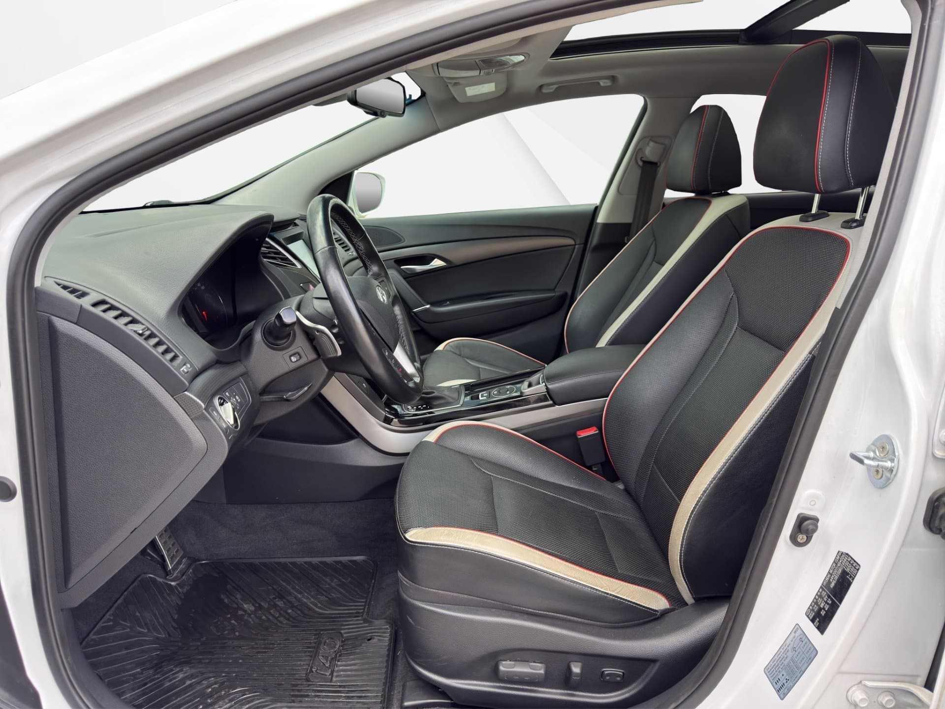 Hyundai i40 1,6 CRDi Level 6 DCT - Thumbnail 9