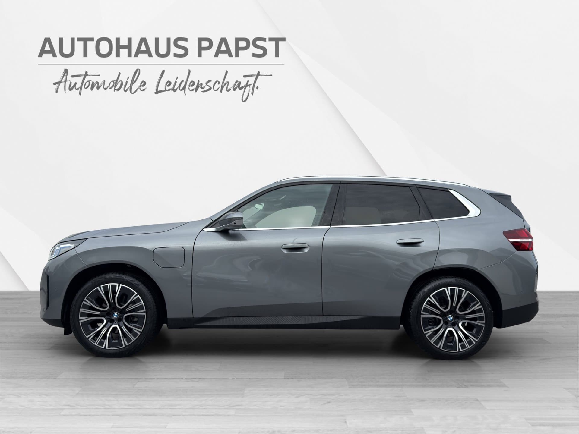 BMW X3 30e xDrive - Thumbnail 2