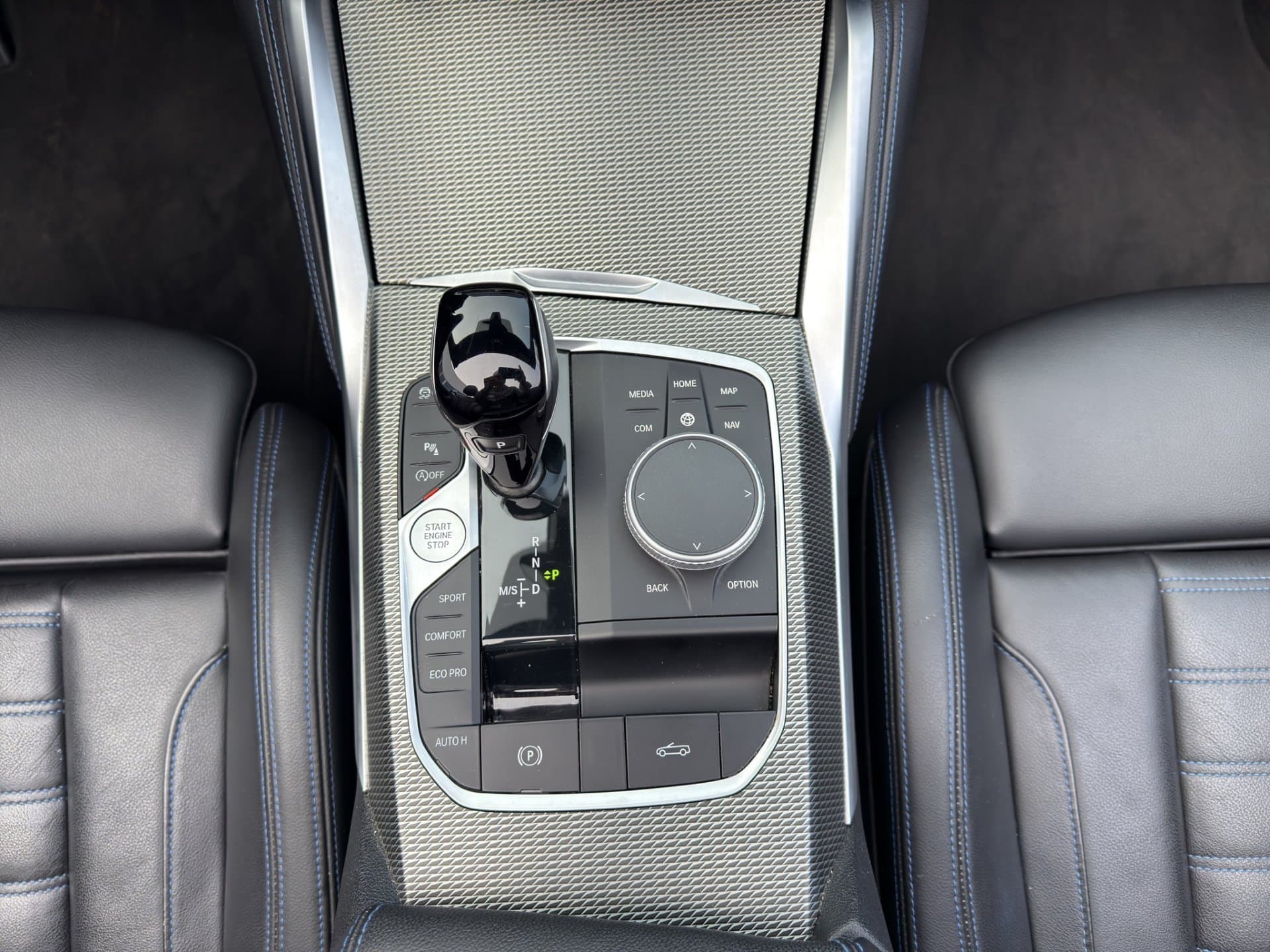 BMW 420i - Thumbnail 21