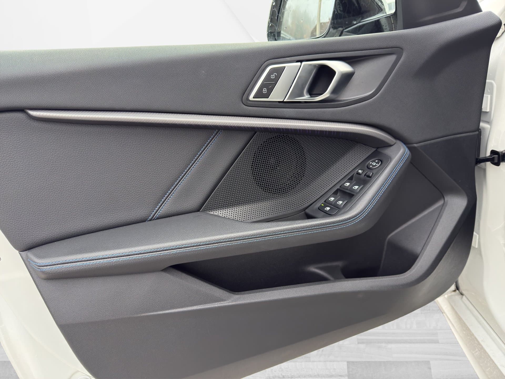 BMW 118d - Thumbnail 15