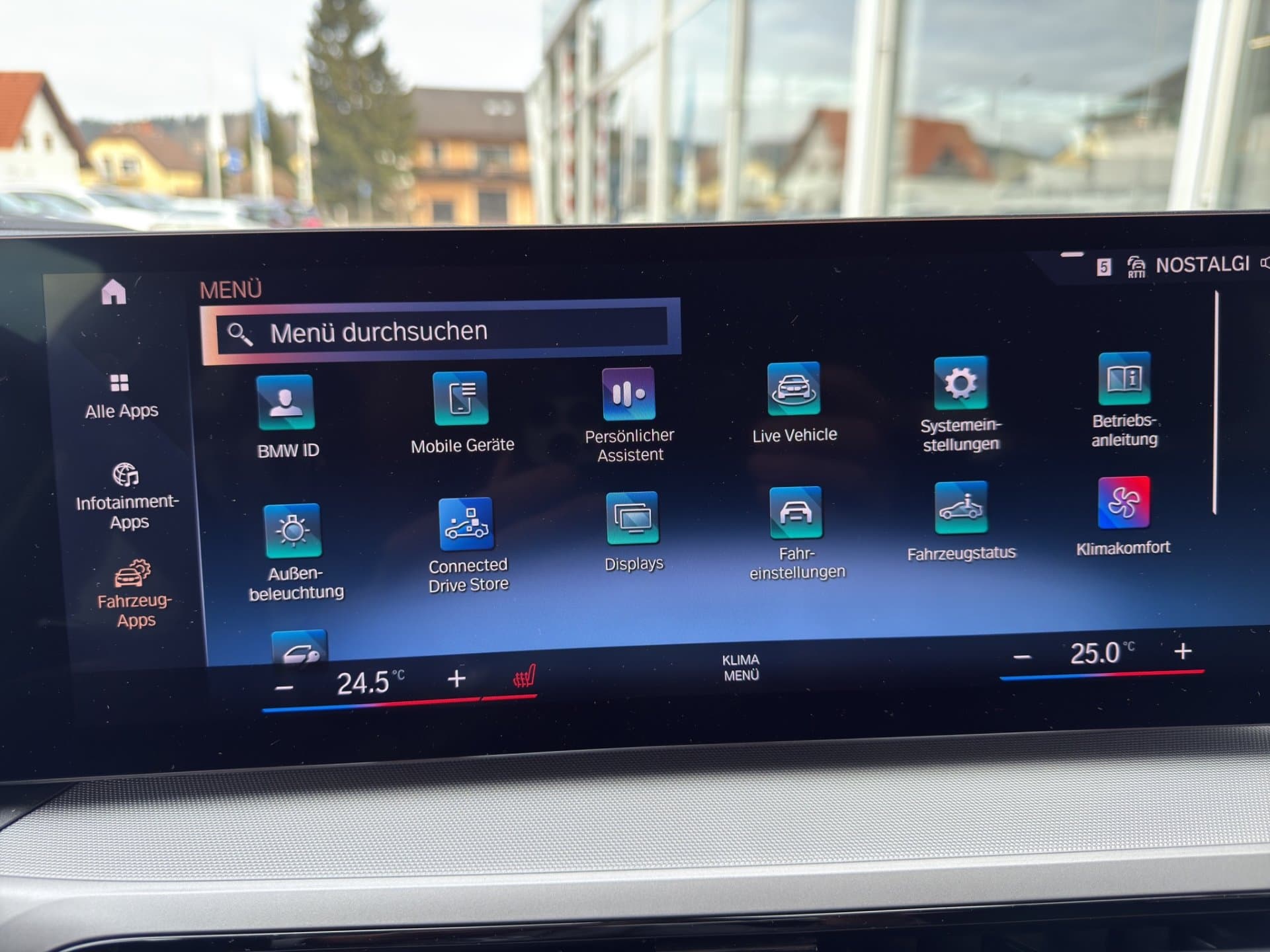 BMW 320d xDrive - Thumbnail 30