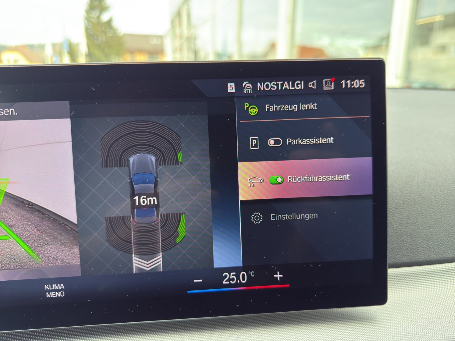 BMW 320d xDrive - Thumbnail 31