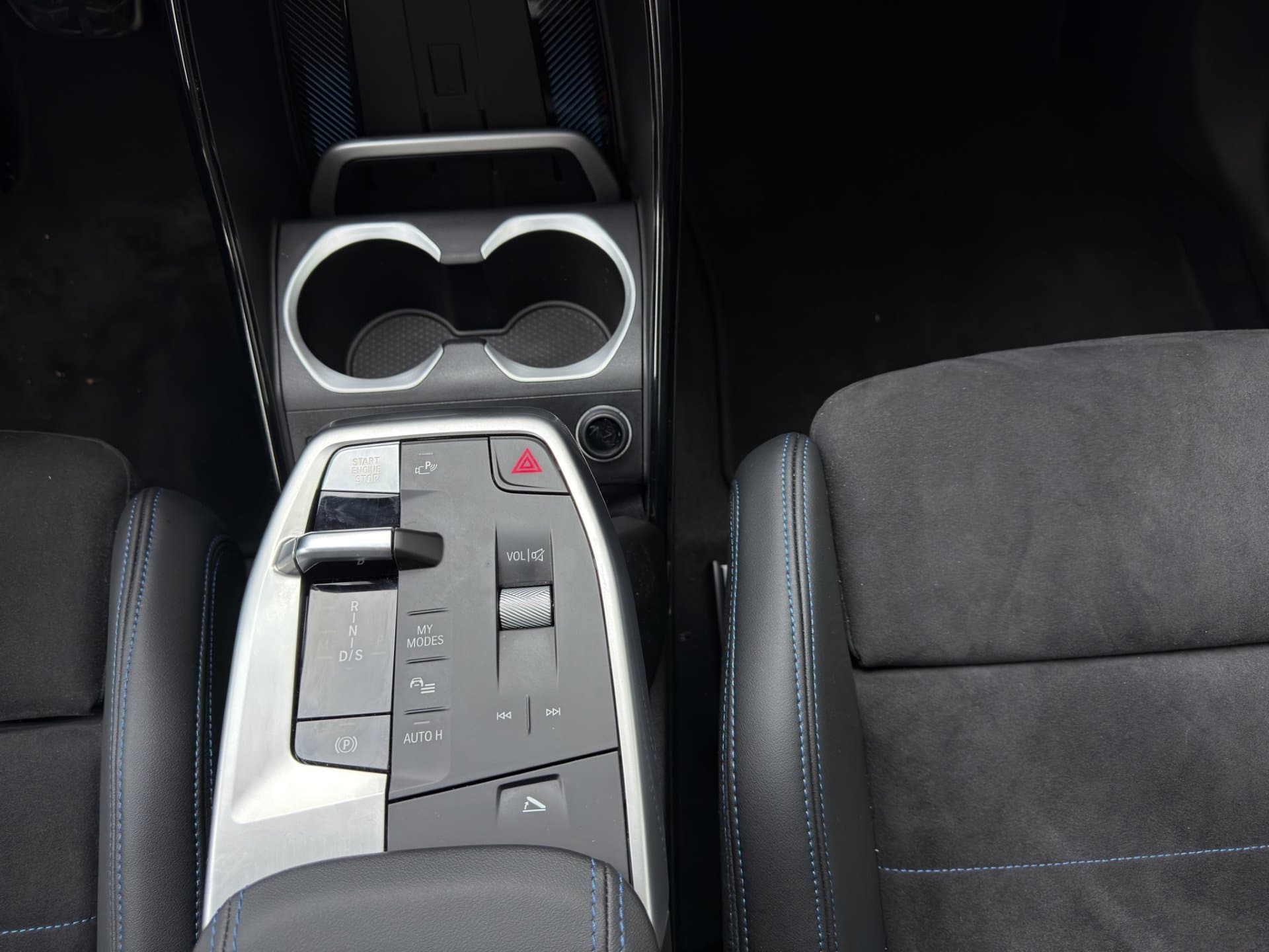 BMW X1 sDrive20d - Thumbnail 23