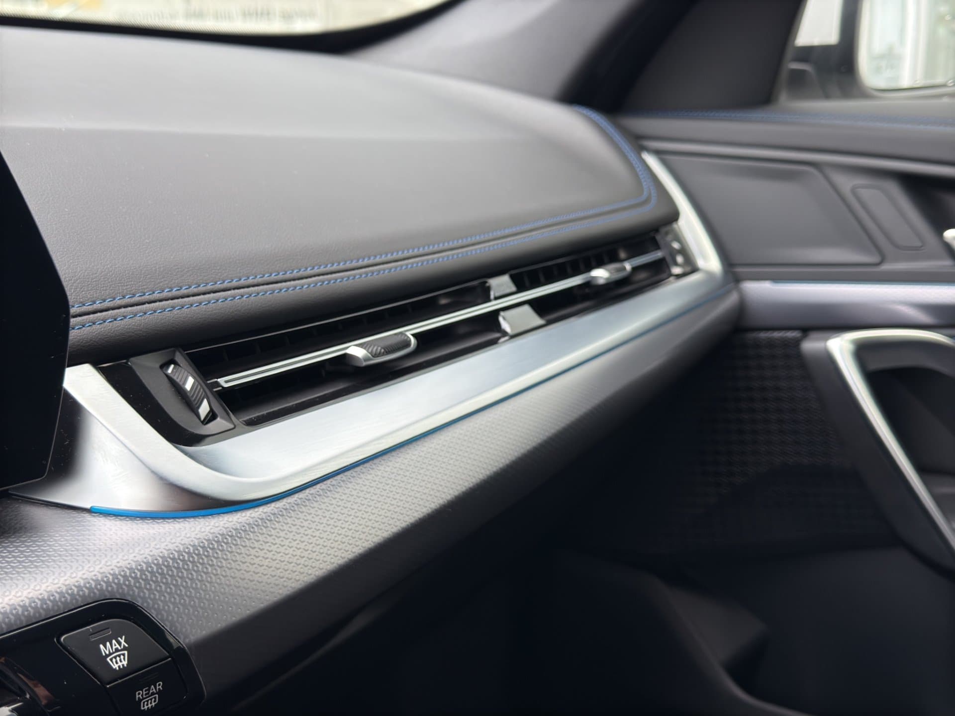 BMW X1 sDrive20d - Thumbnail 24