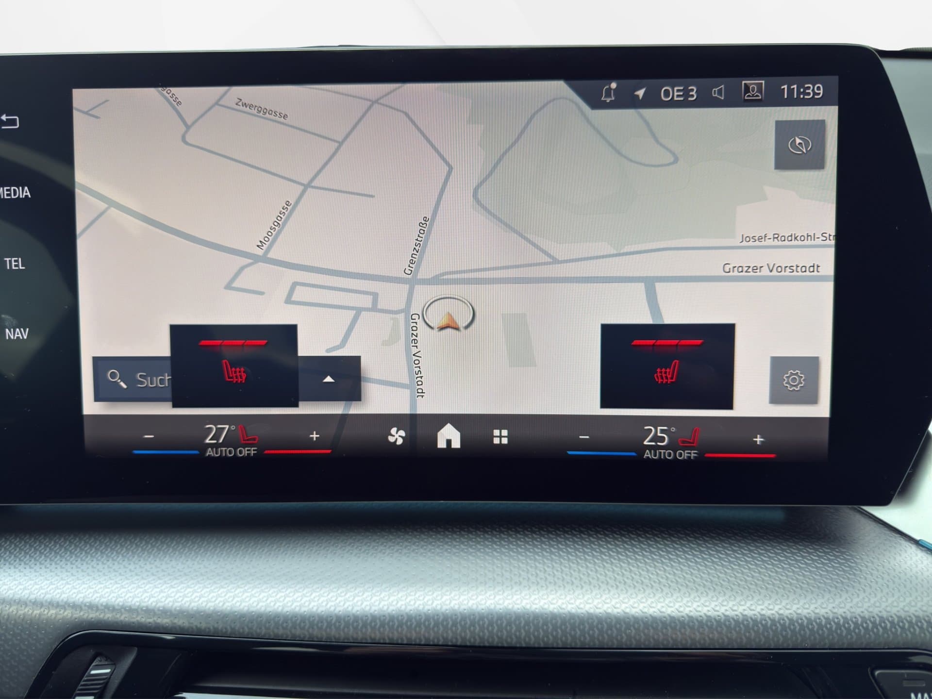 BMW X1 sDrive20d - Thumbnail 25