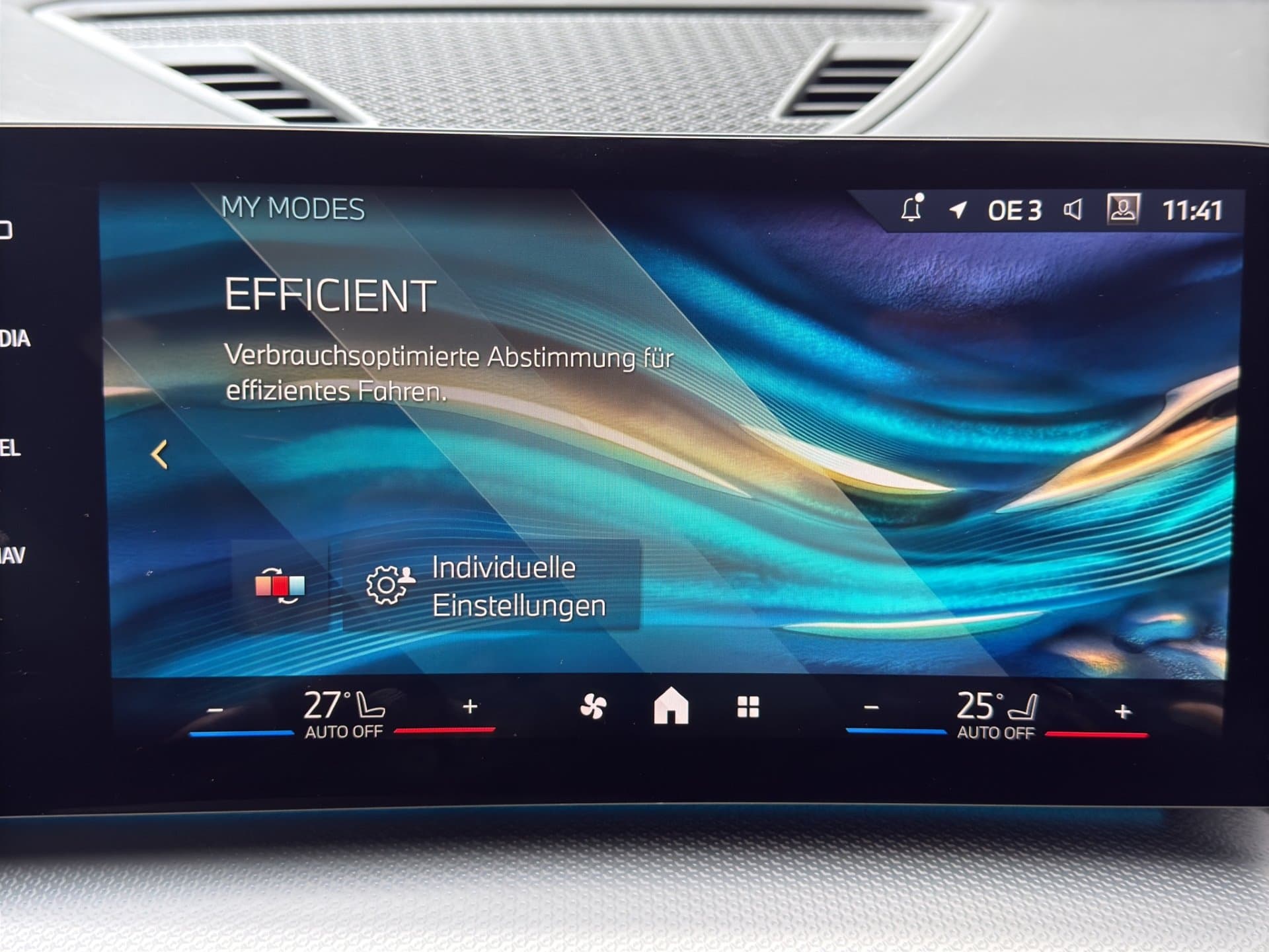 BMW X1 sDrive20d - Thumbnail 28