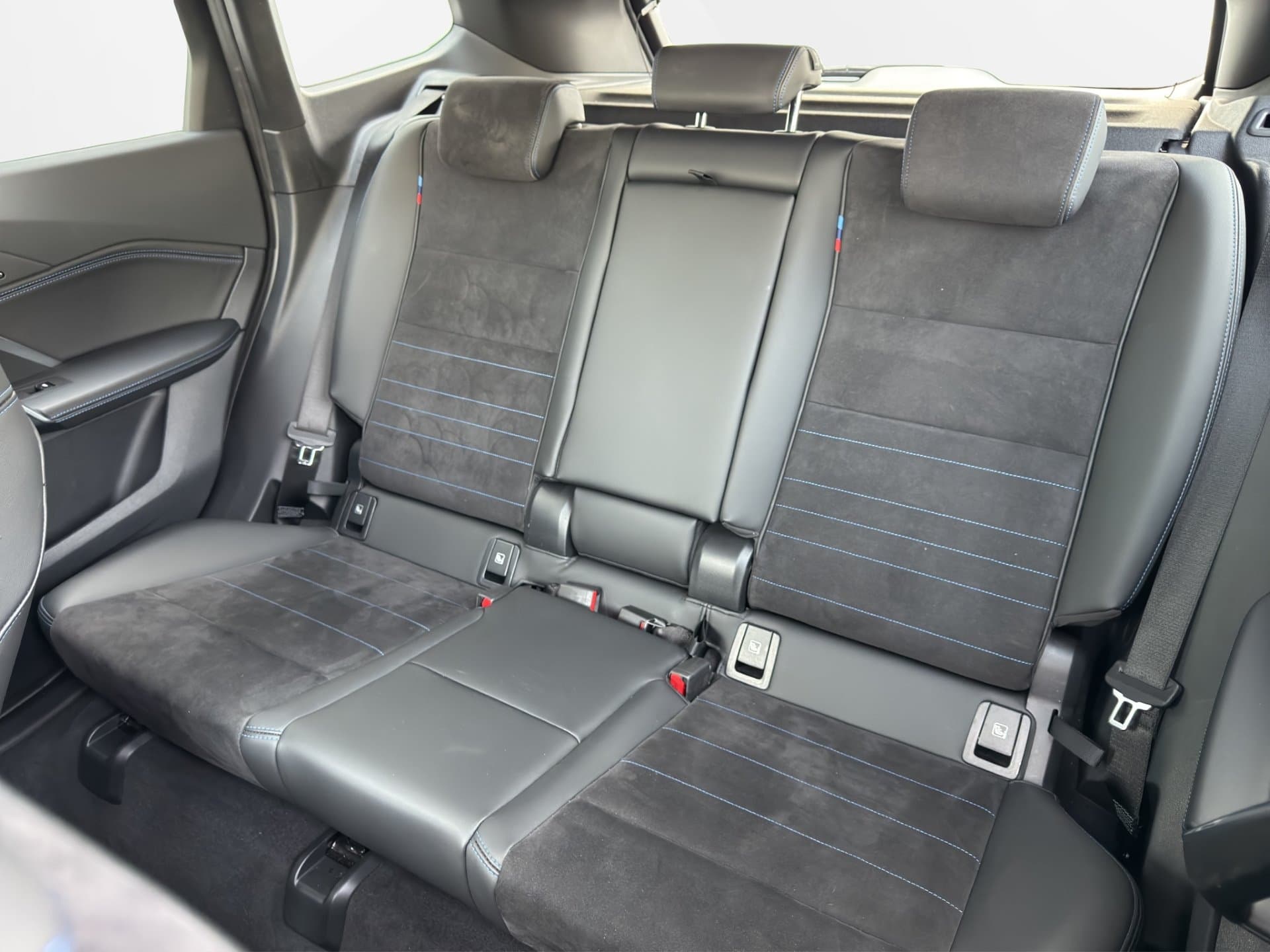 BMW X1 sDrive20d - Thumbnail 12