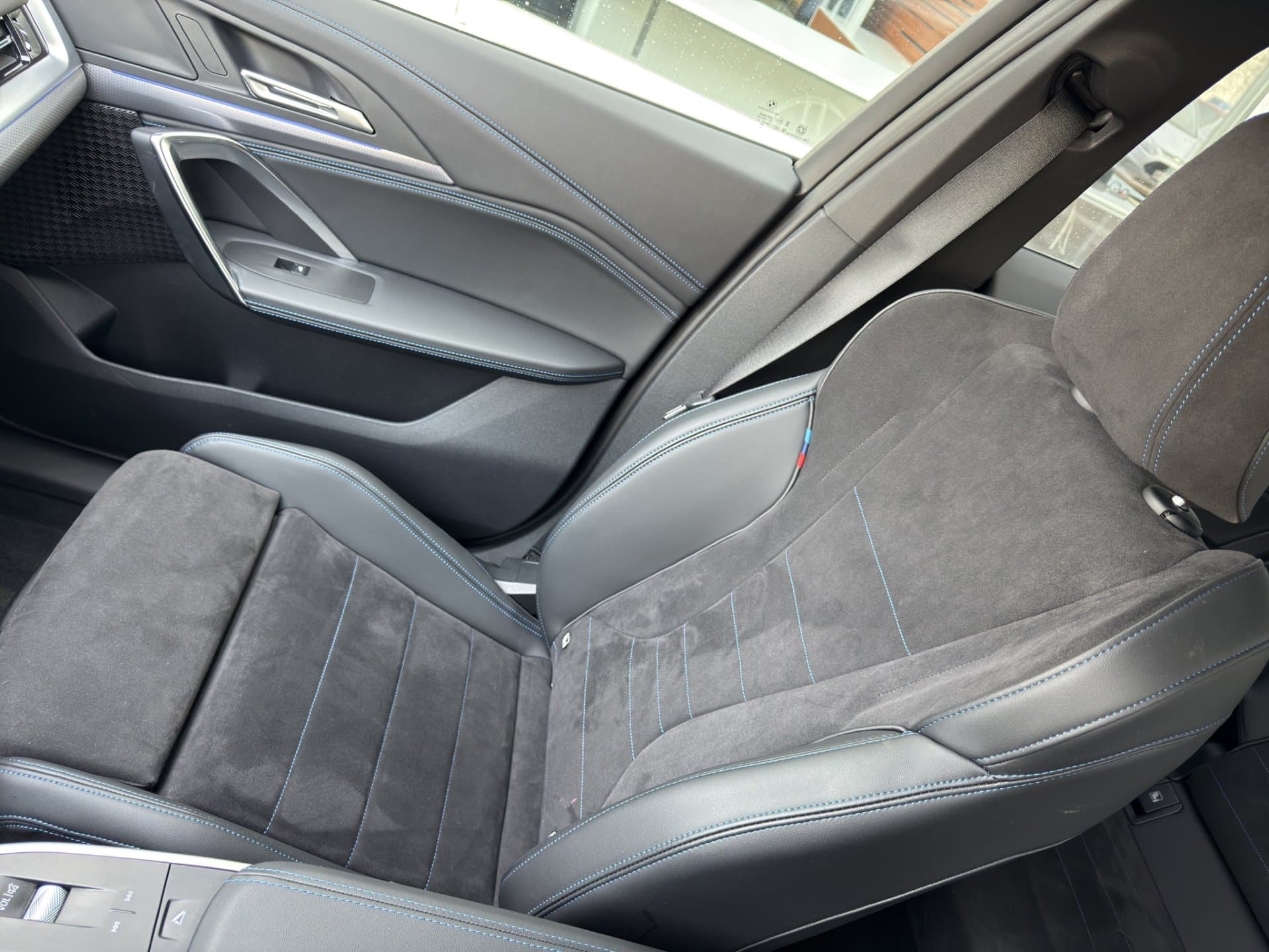 BMW X1 sDrive20d - Thumbnail 13