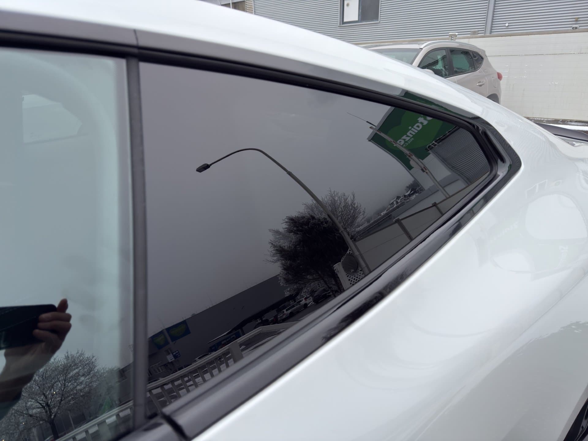 BMW 420d xDrive - Thumbnail 16