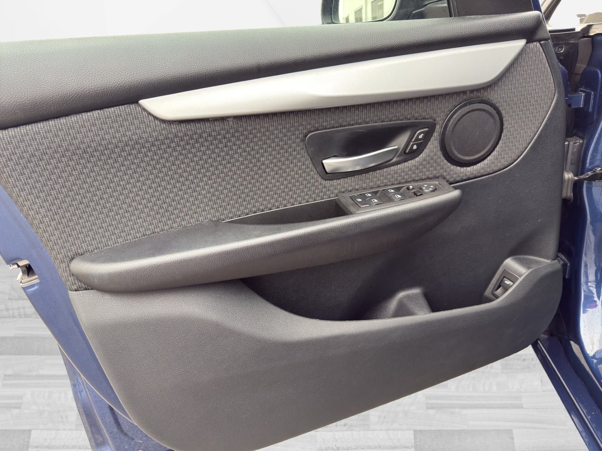 BMW 218d - Thumbnail 13