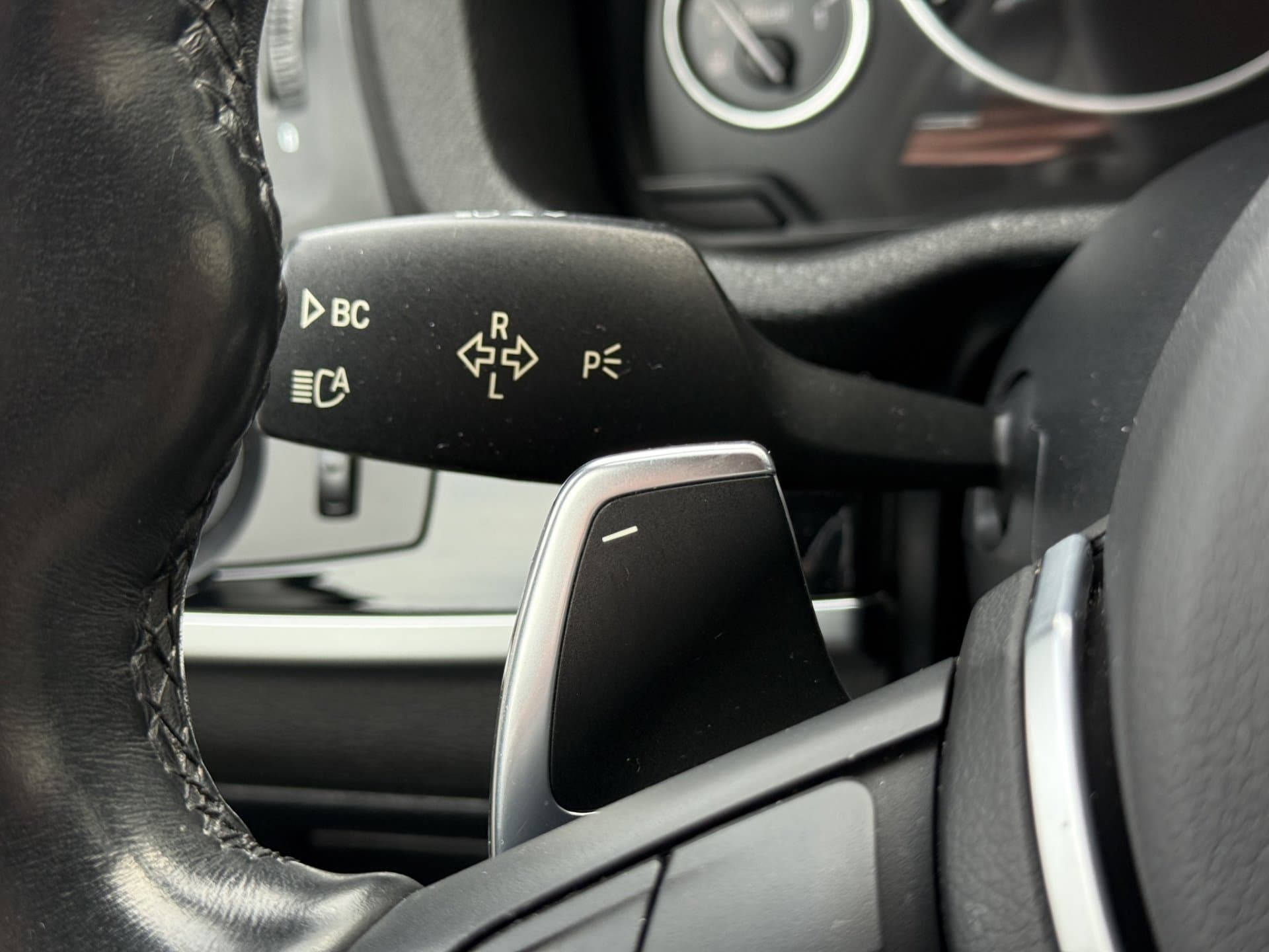 BMW X4 xDrive20d - Thumbnail 17