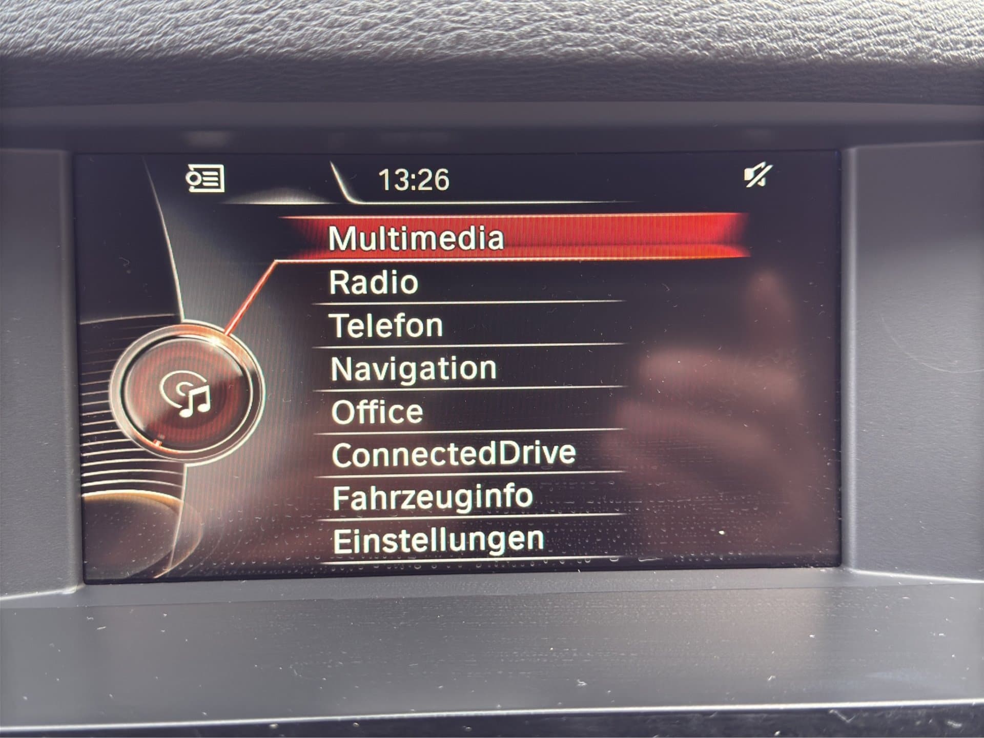 BMW X4 xDrive20d - Thumbnail 23