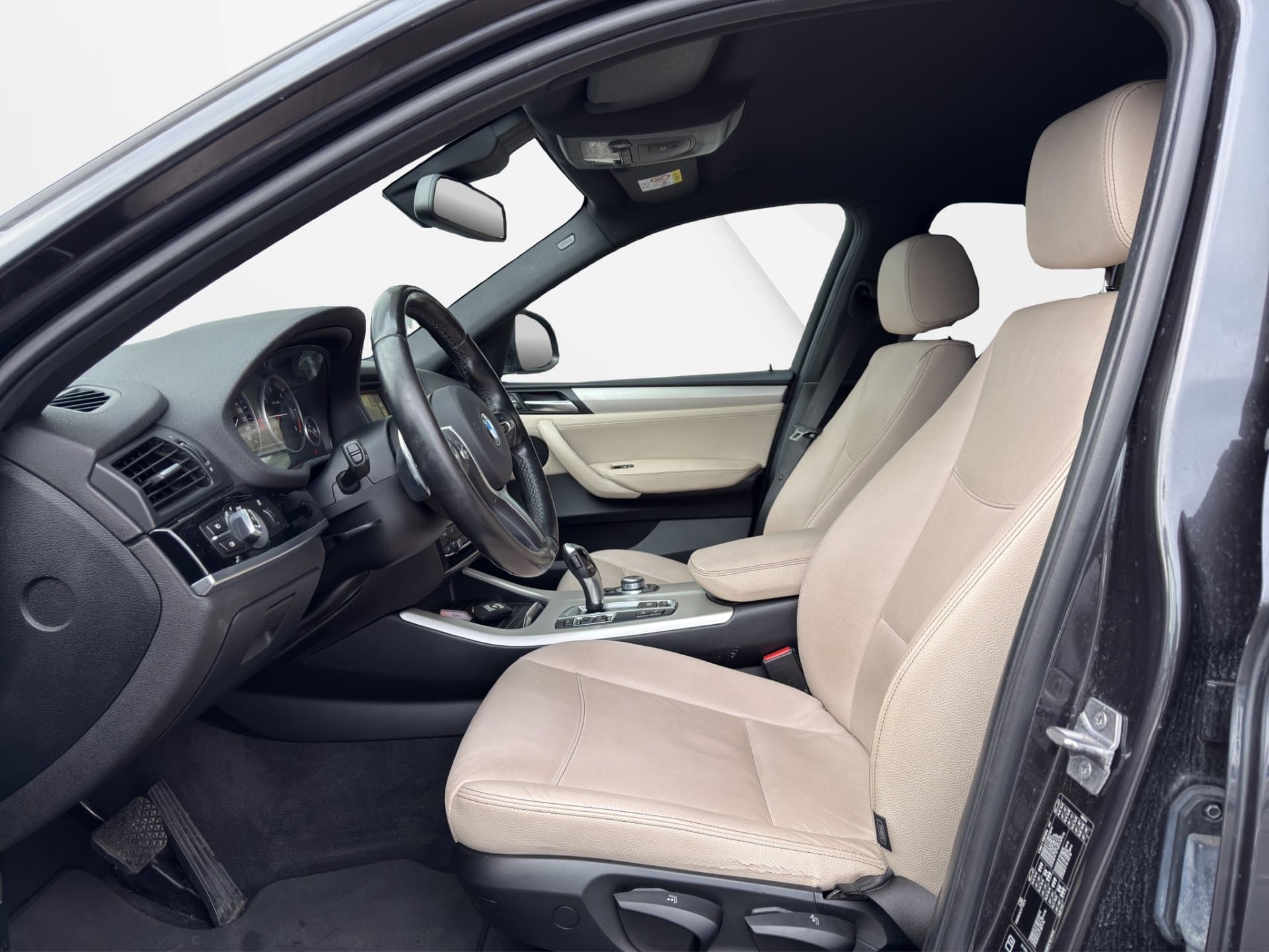 BMW X4 xDrive20d - Thumbnail 9