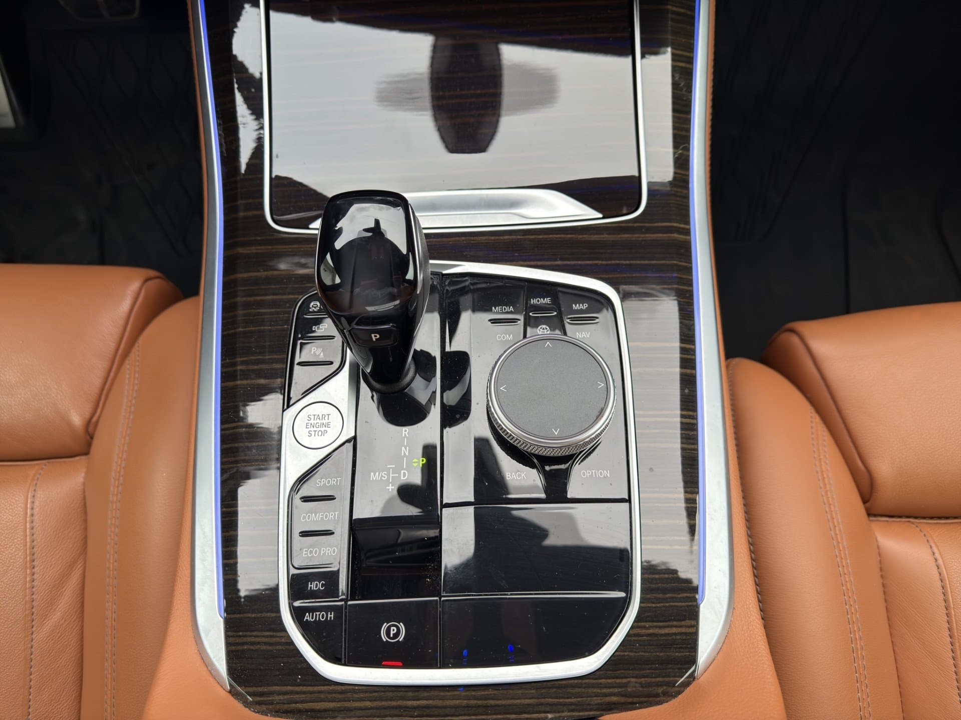 BMW X5 xDrive30d - Thumbnail 23