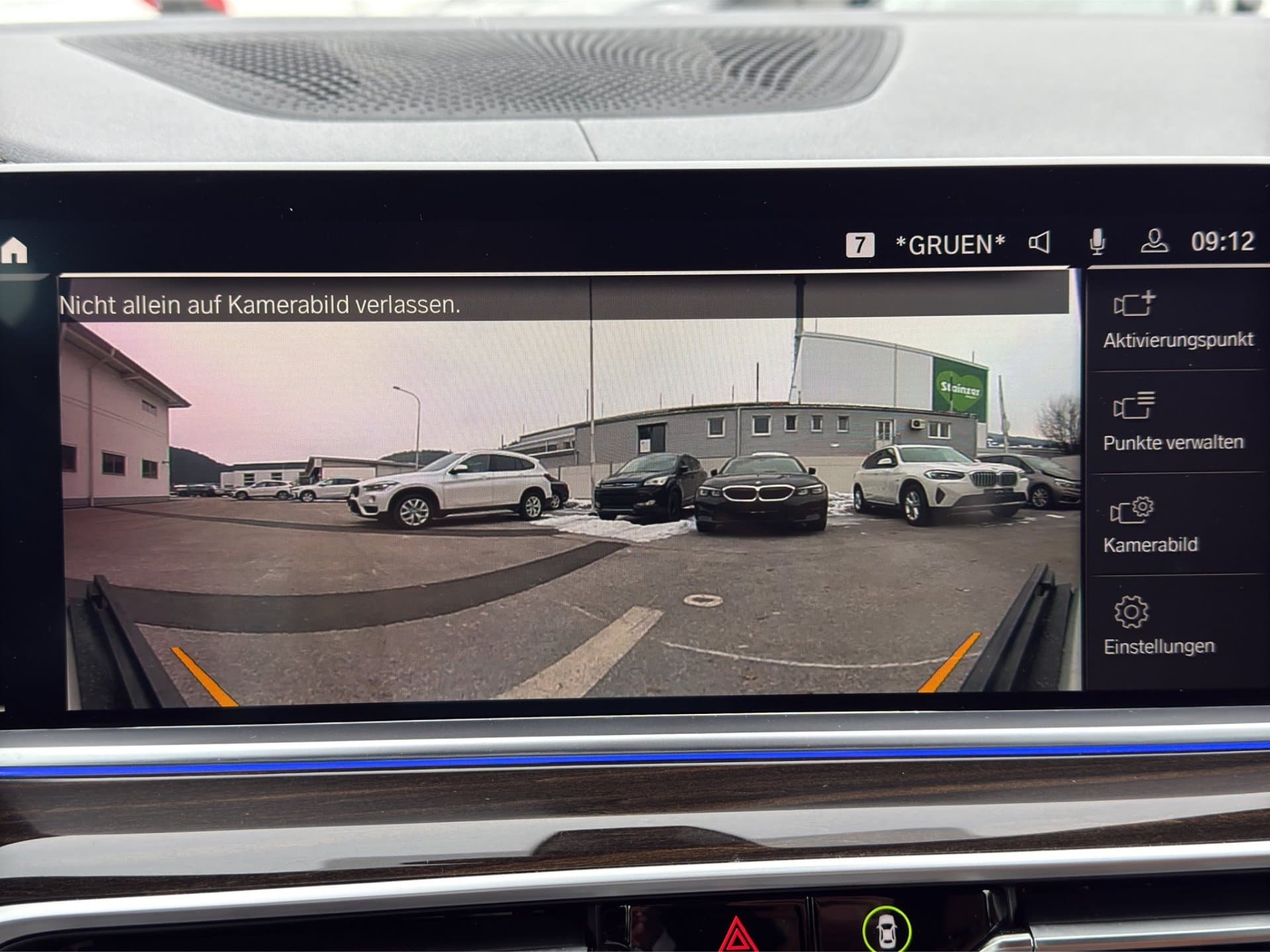 BMW X5 xDrive30d - Thumbnail 29