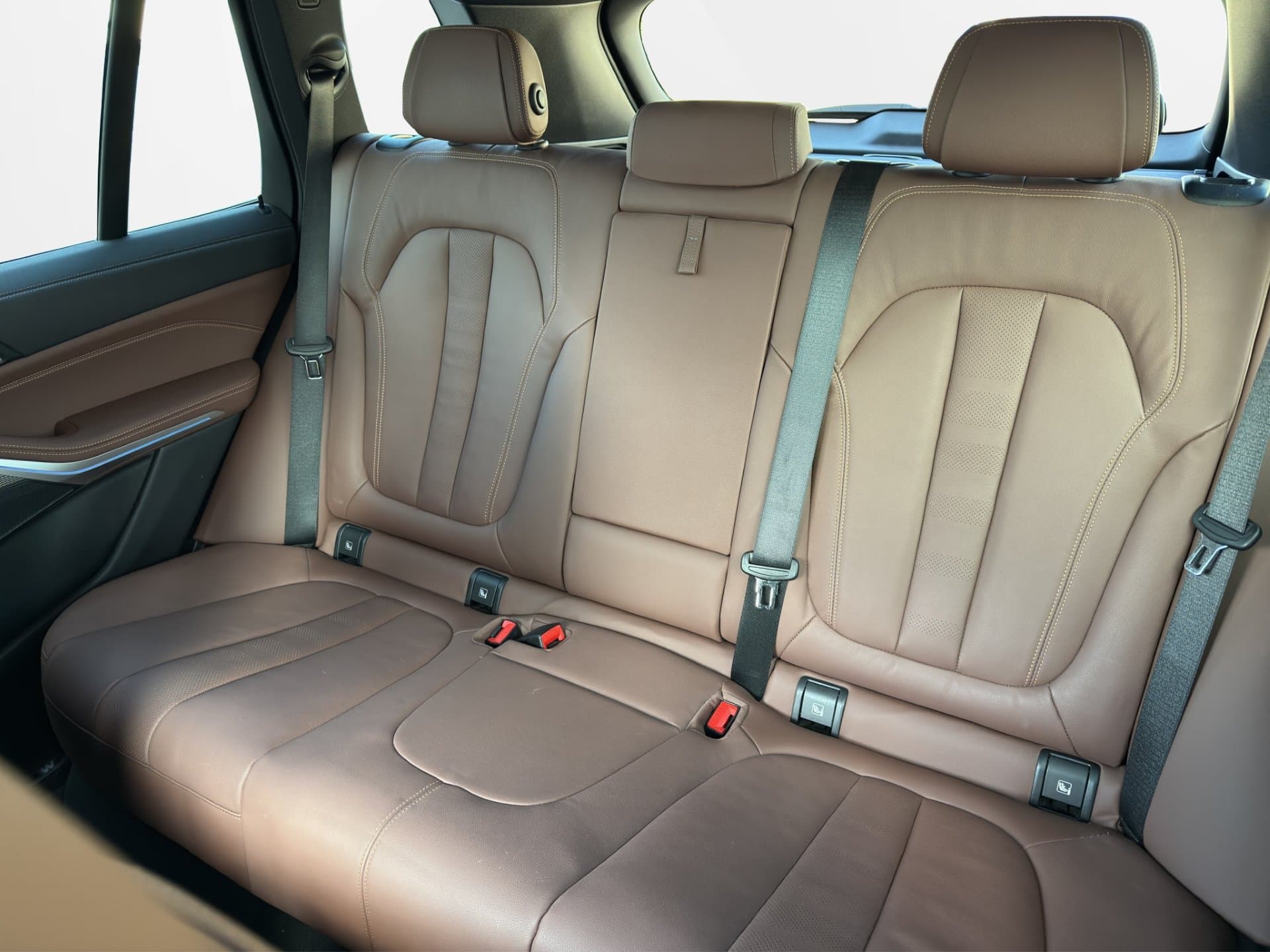 BMW X5 xDrive45e - Thumbnail 11