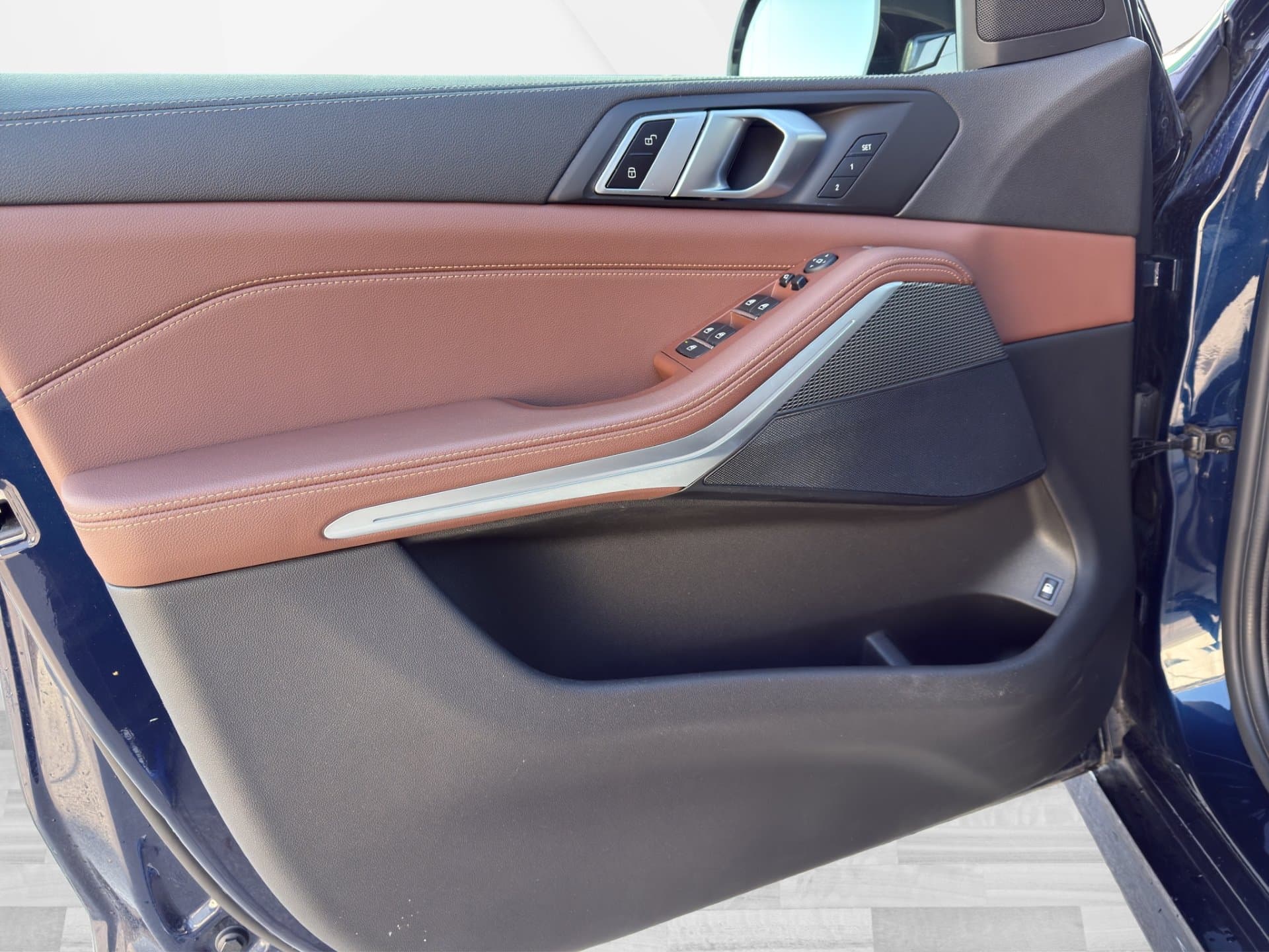 BMW X5 xDrive45e - Thumbnail 15