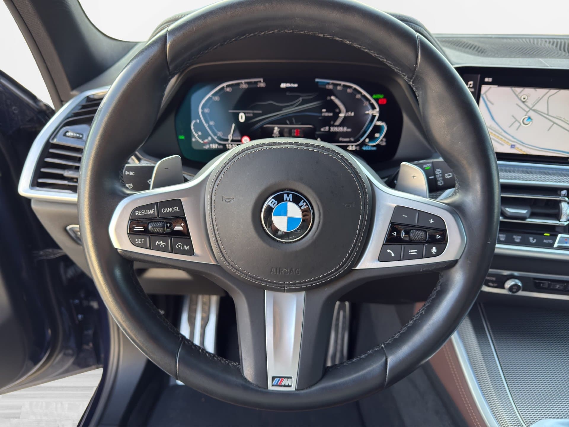 BMW X5 xDrive45e - Thumbnail 18