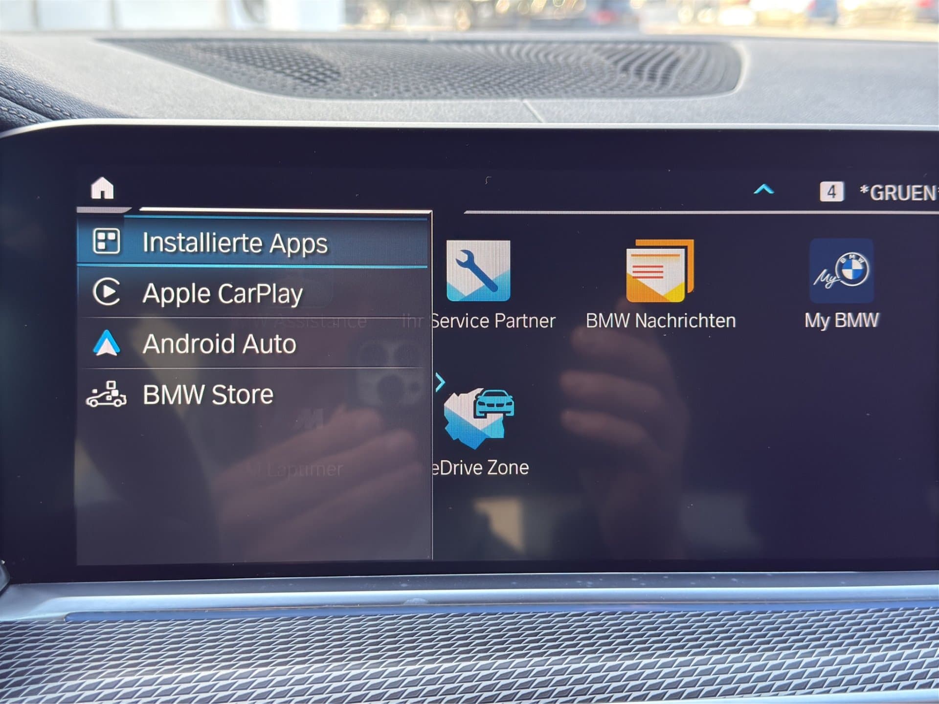 BMW X5 xDrive45e - Thumbnail 28