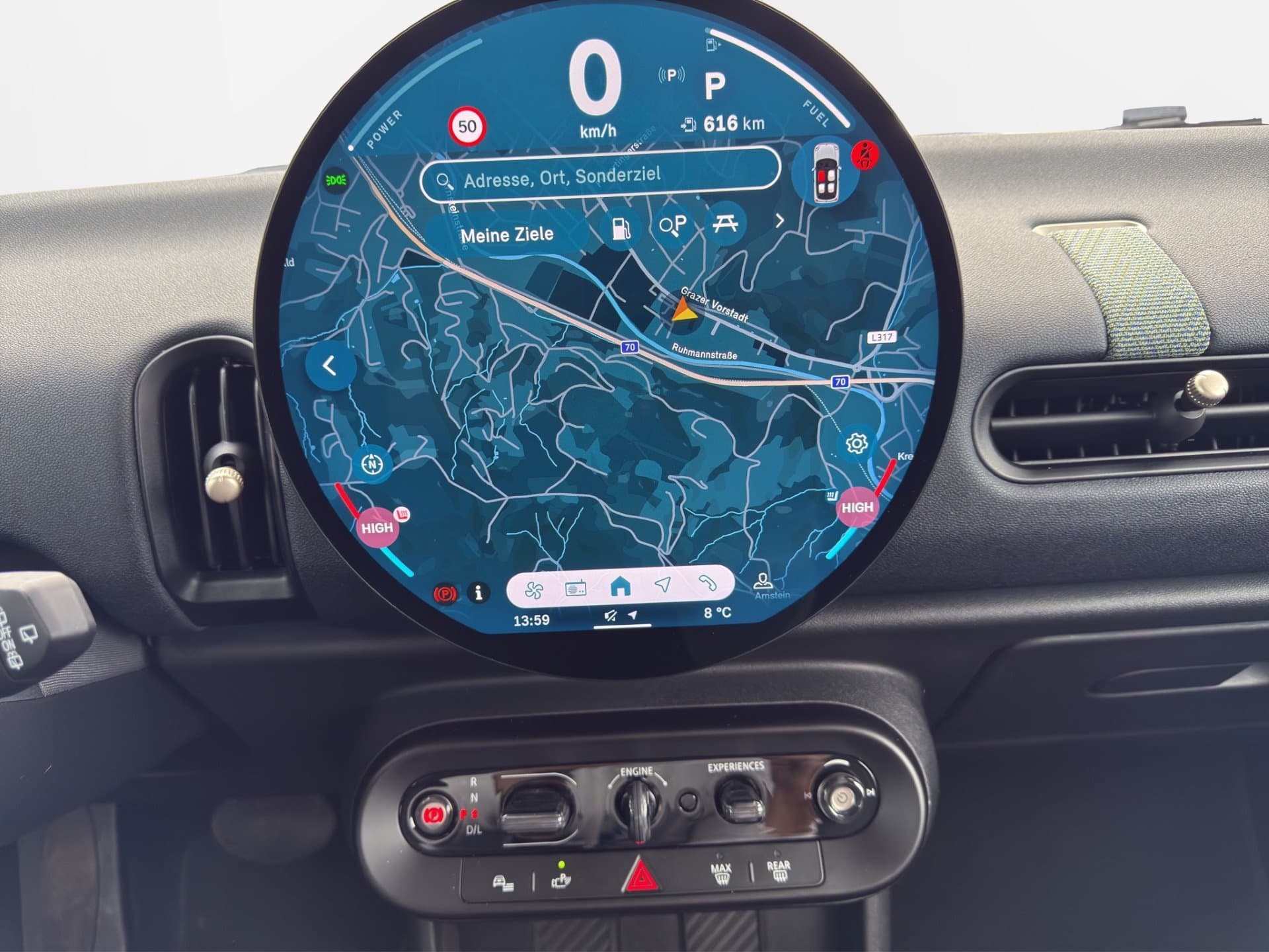 MINI Cooper C - Thumbnail 19