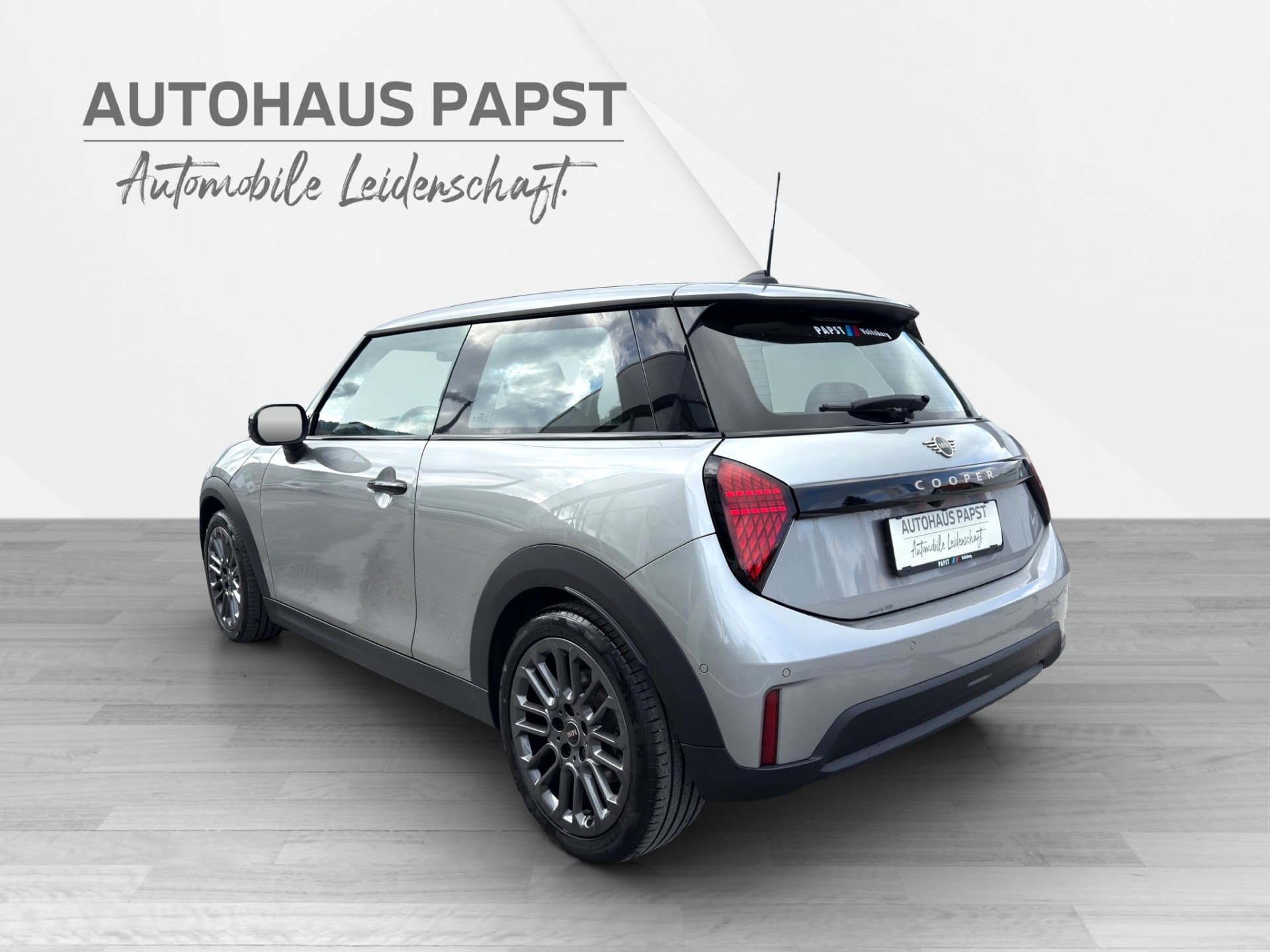 MINI Cooper C - Thumbnail 3