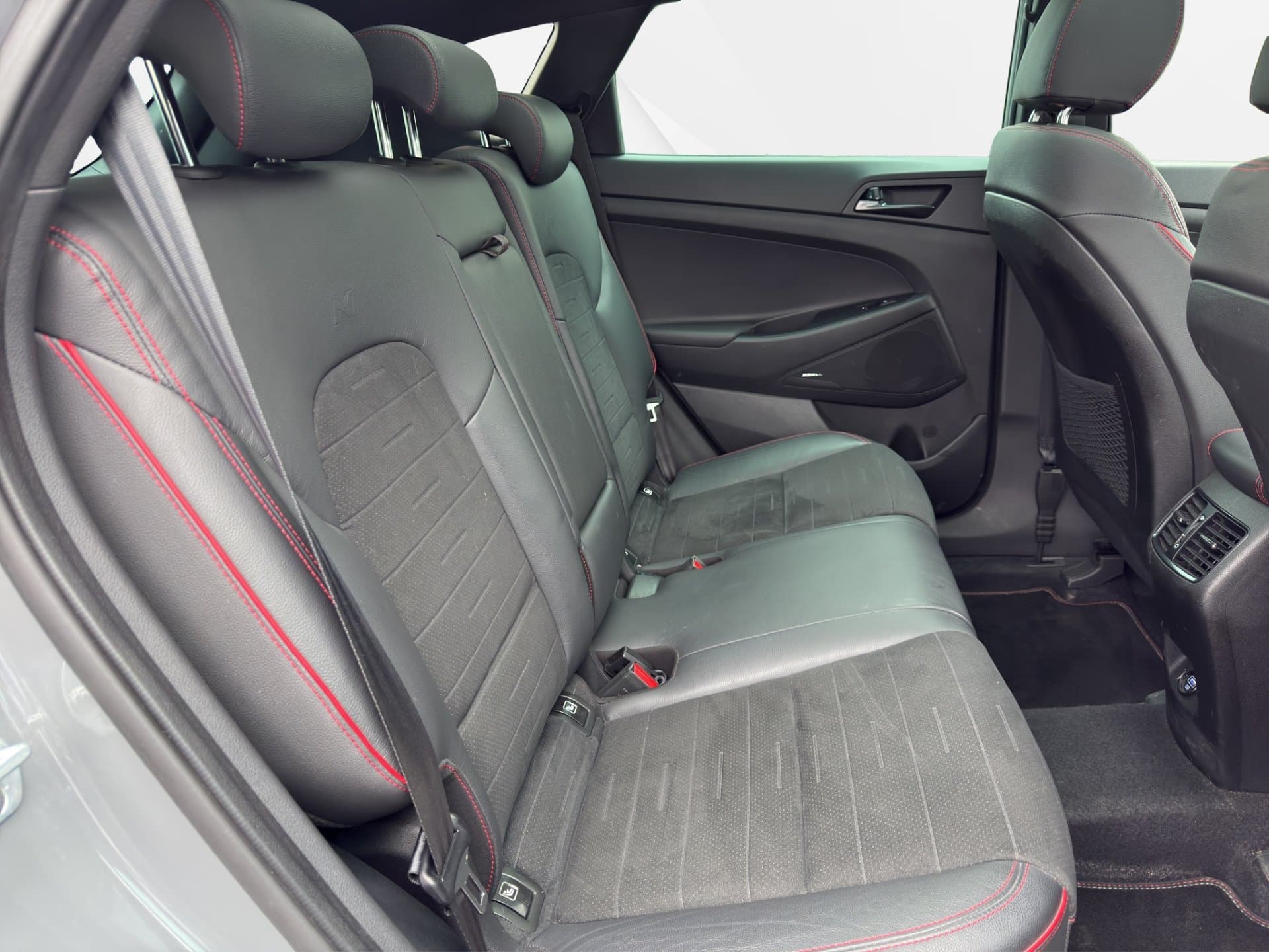 Hyundai Tucson 1,6 CRDI 4WD N-Line Plu - Thumbnail 12