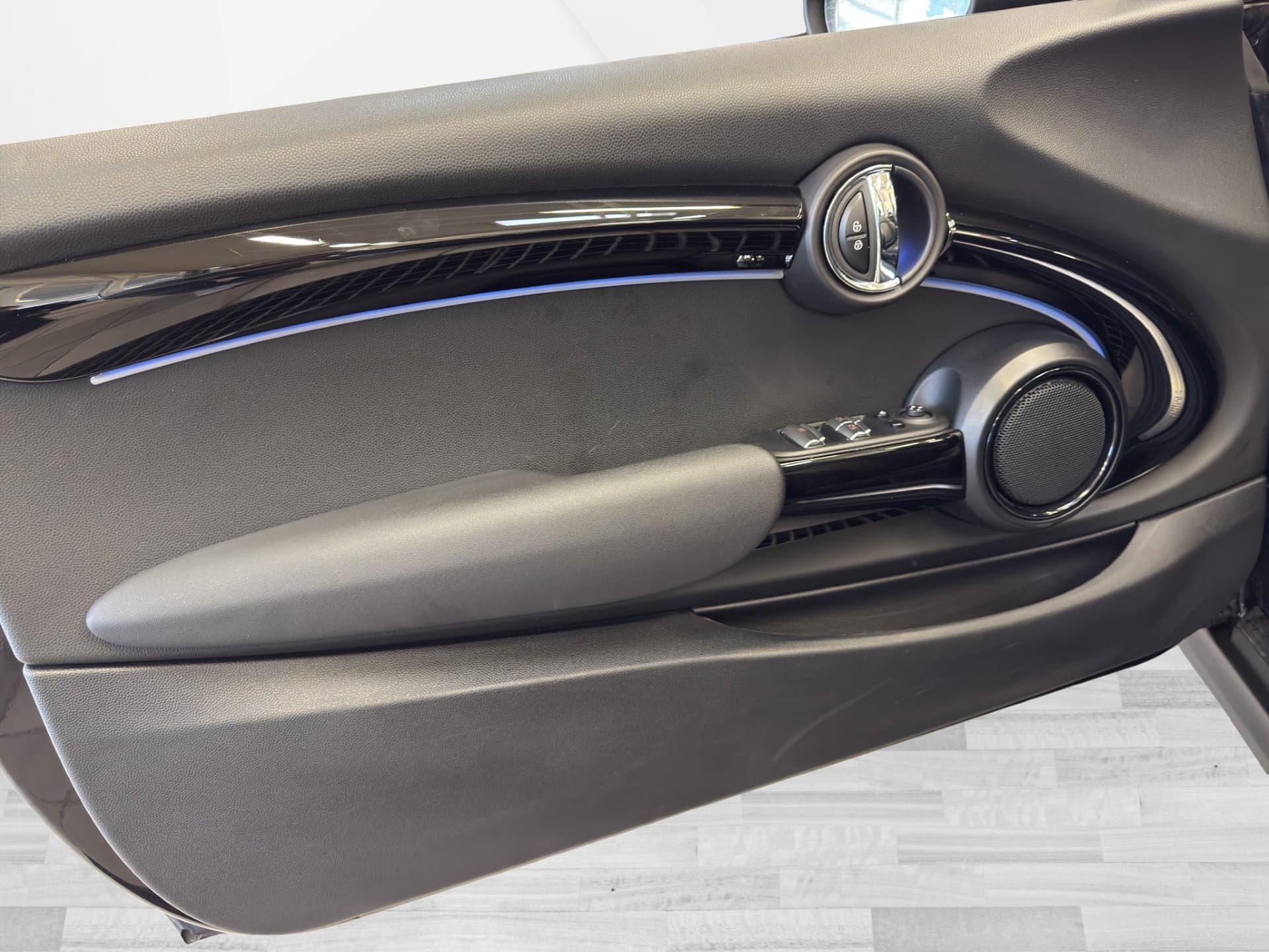 MINI Cooper - Thumbnail 14