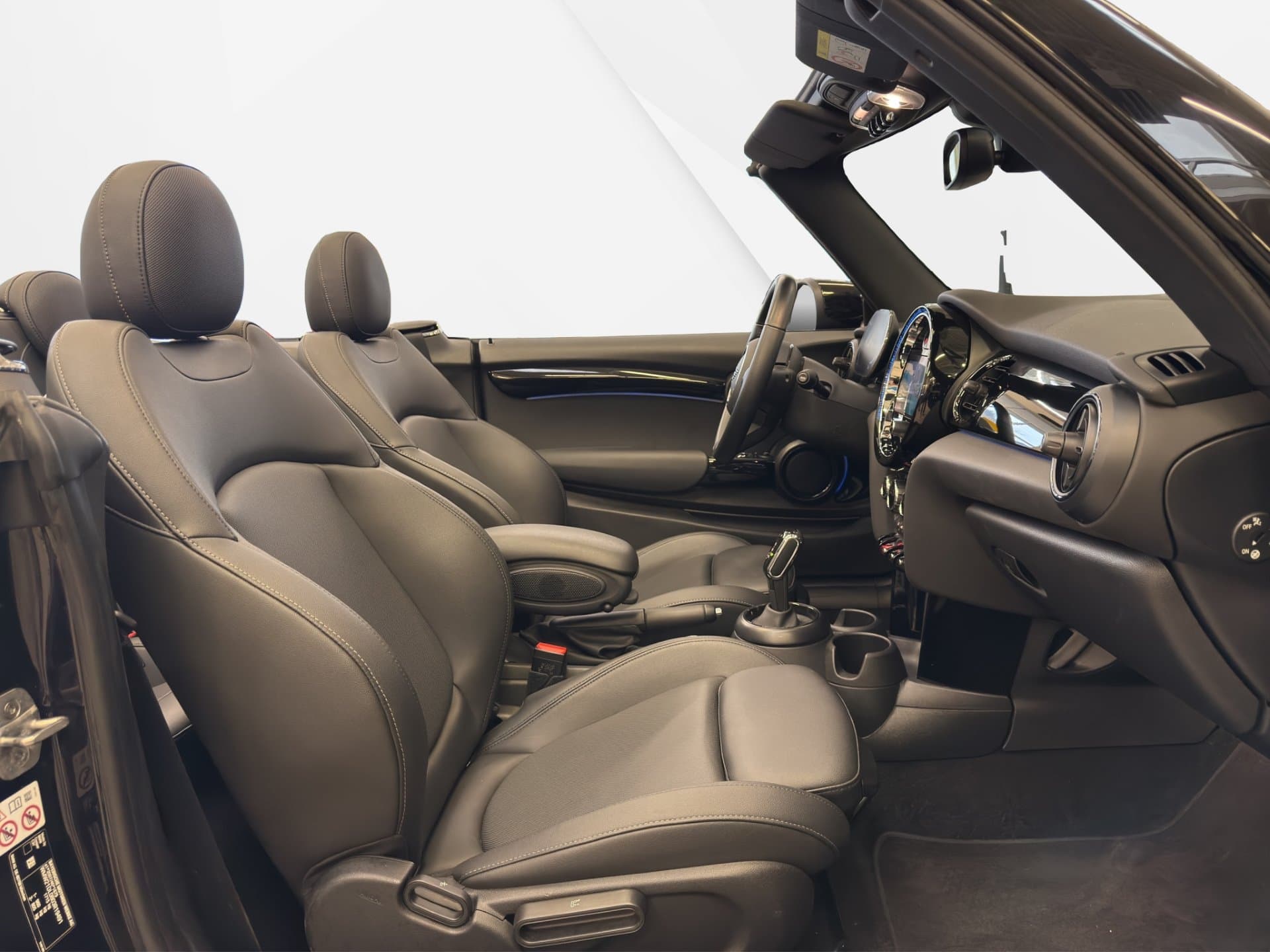 MINI Cooper - Thumbnail 10