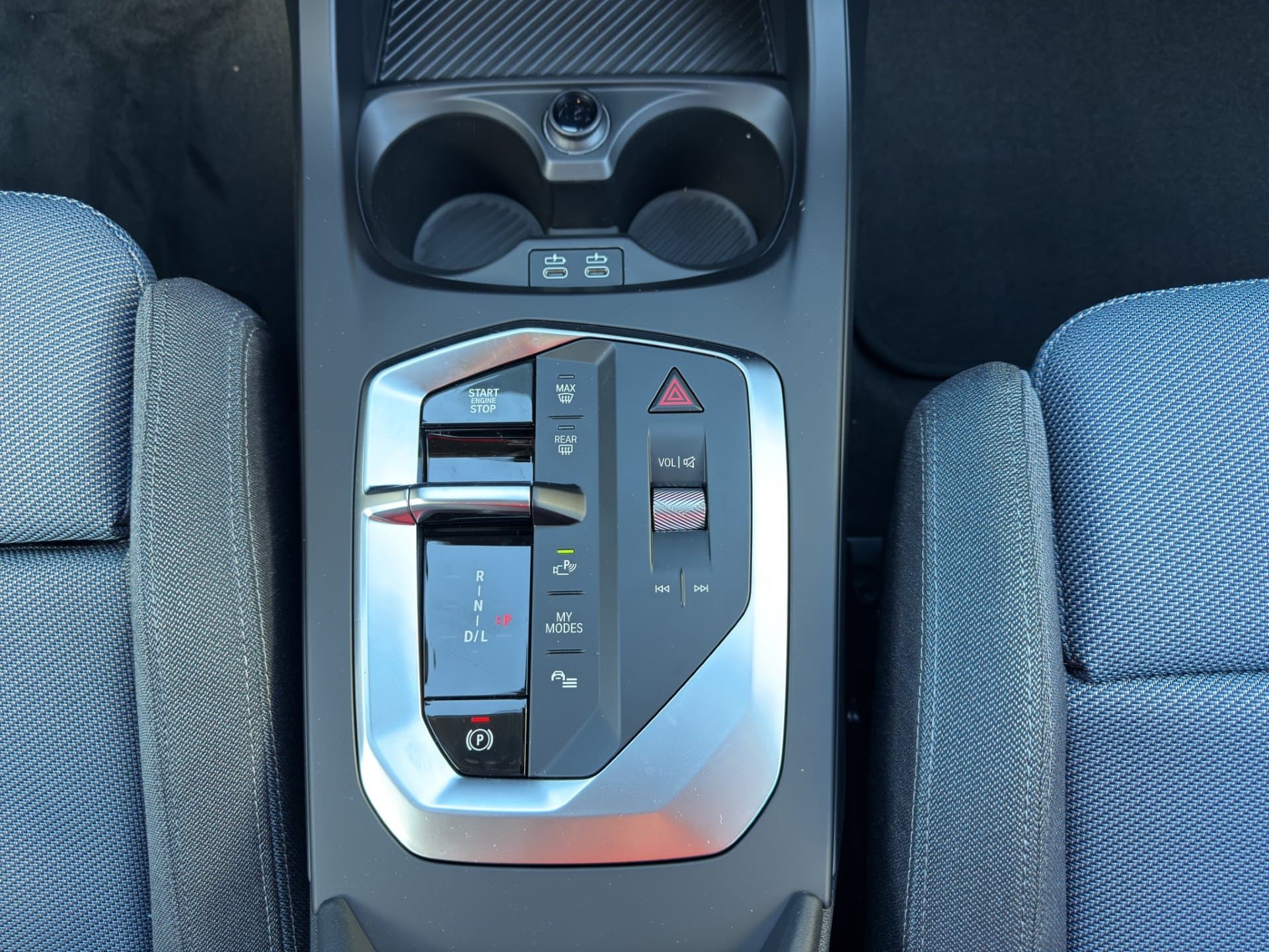 BMW 116i - Thumbnail 14