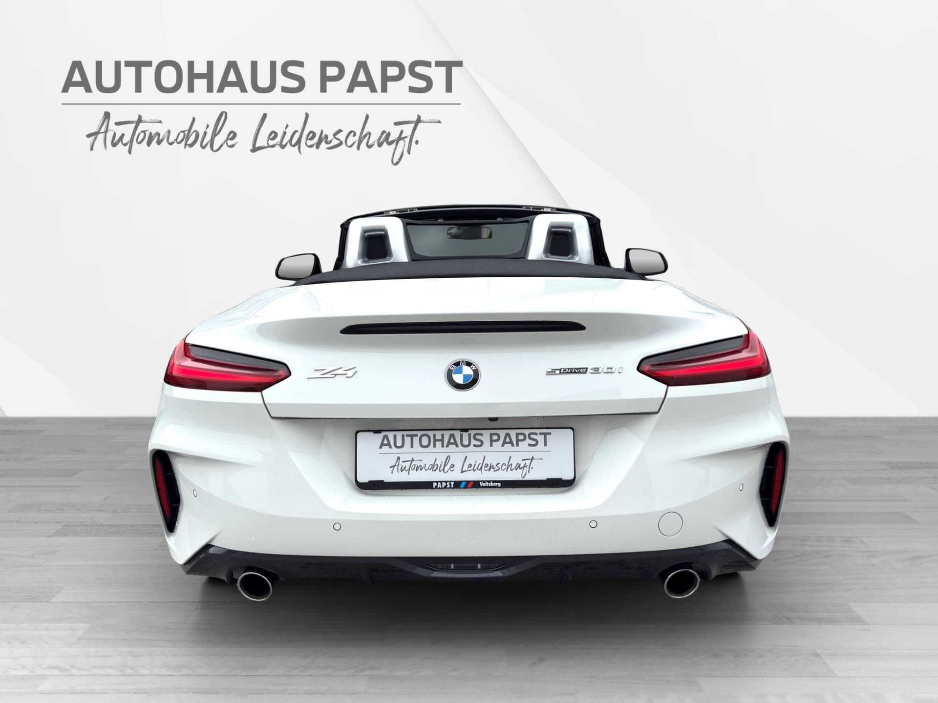 BMW Z4 sDrive 30i - Thumbnail 4